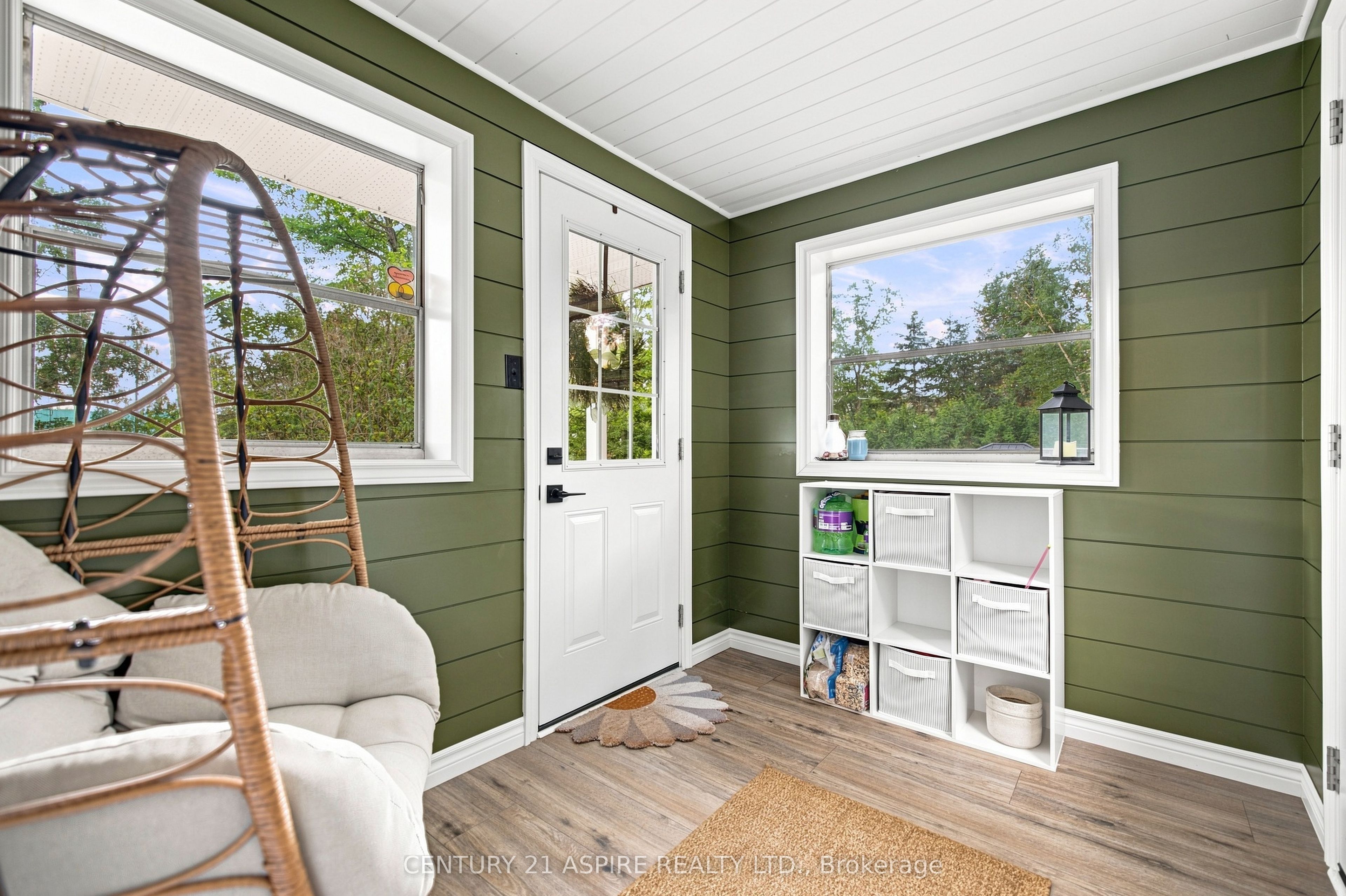 2583 B Line Road Property Photo 5