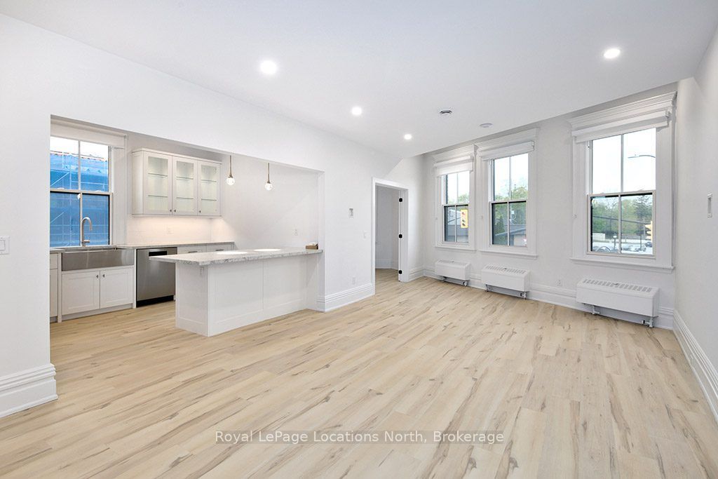 1 Bruce Street N Property Photo 6
