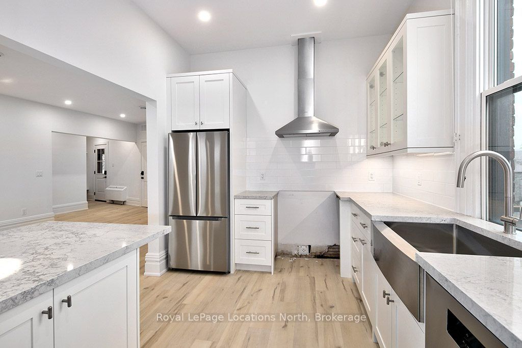 1 Bruce Street N Property Photo 13