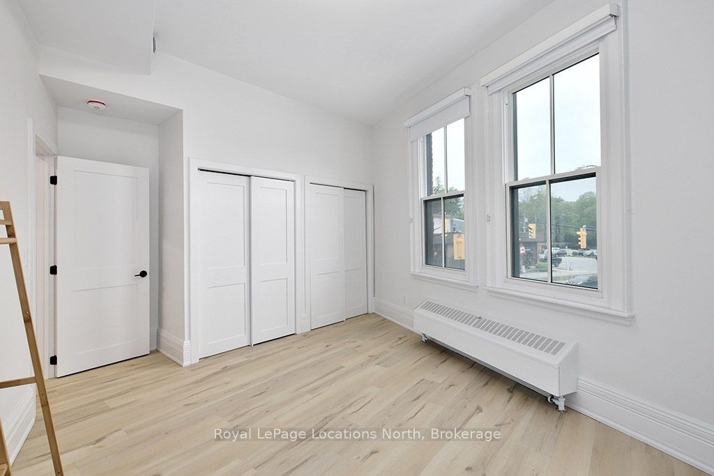 1 Bruce Street N Property Photo 17