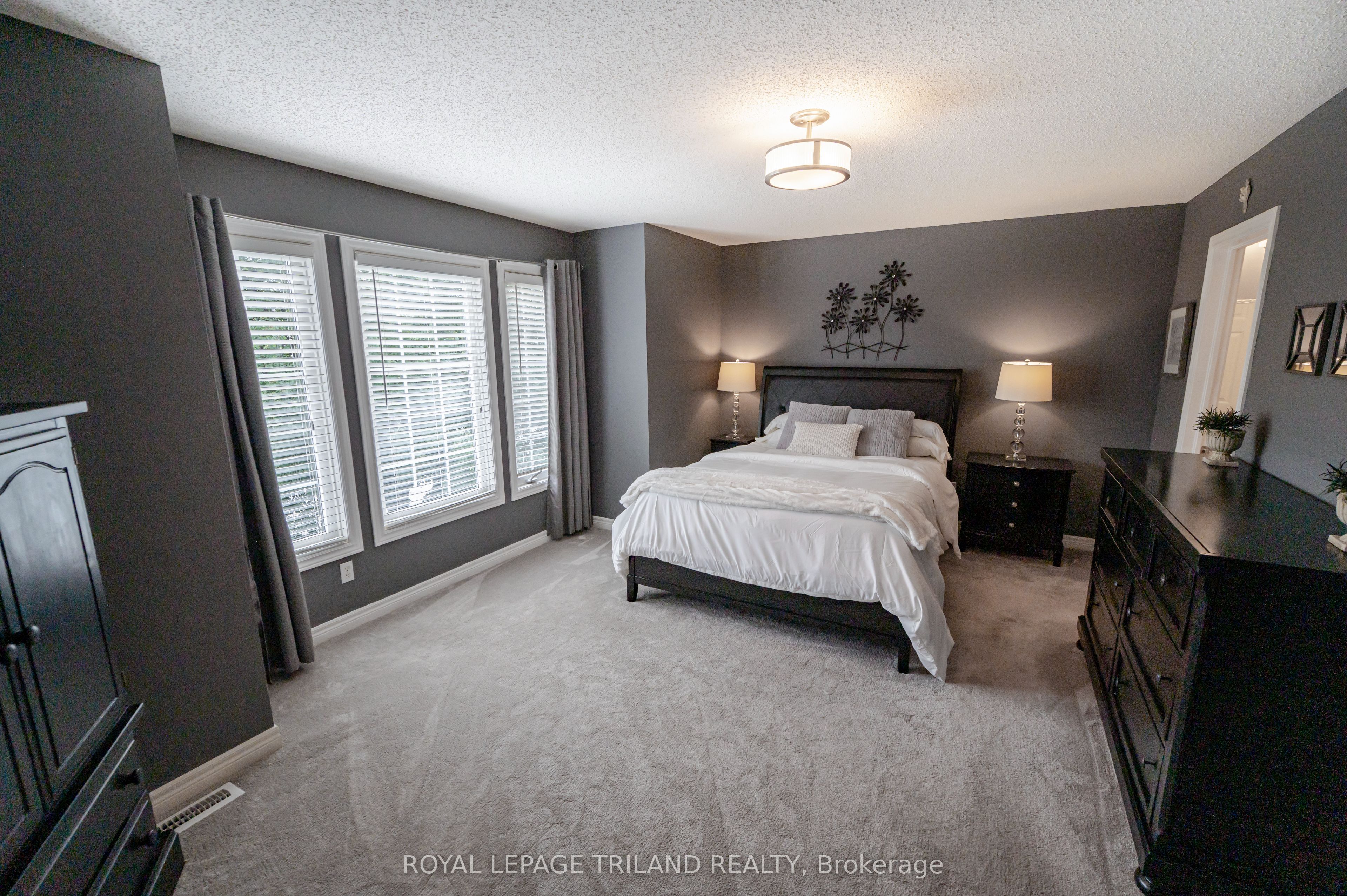 446 South Leaksdale Circle Property Photo 19