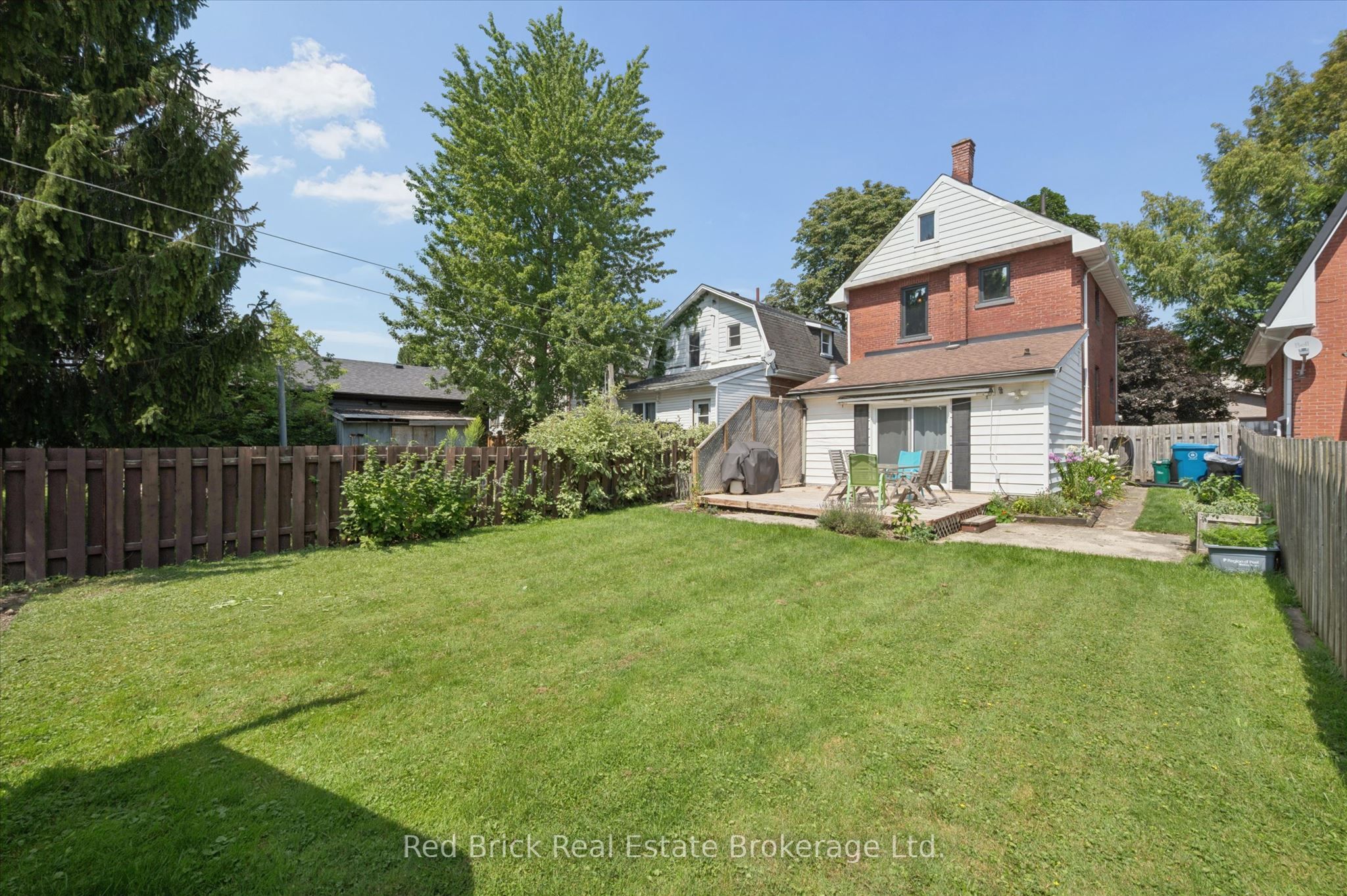 163 Perth Street Property Photo 28