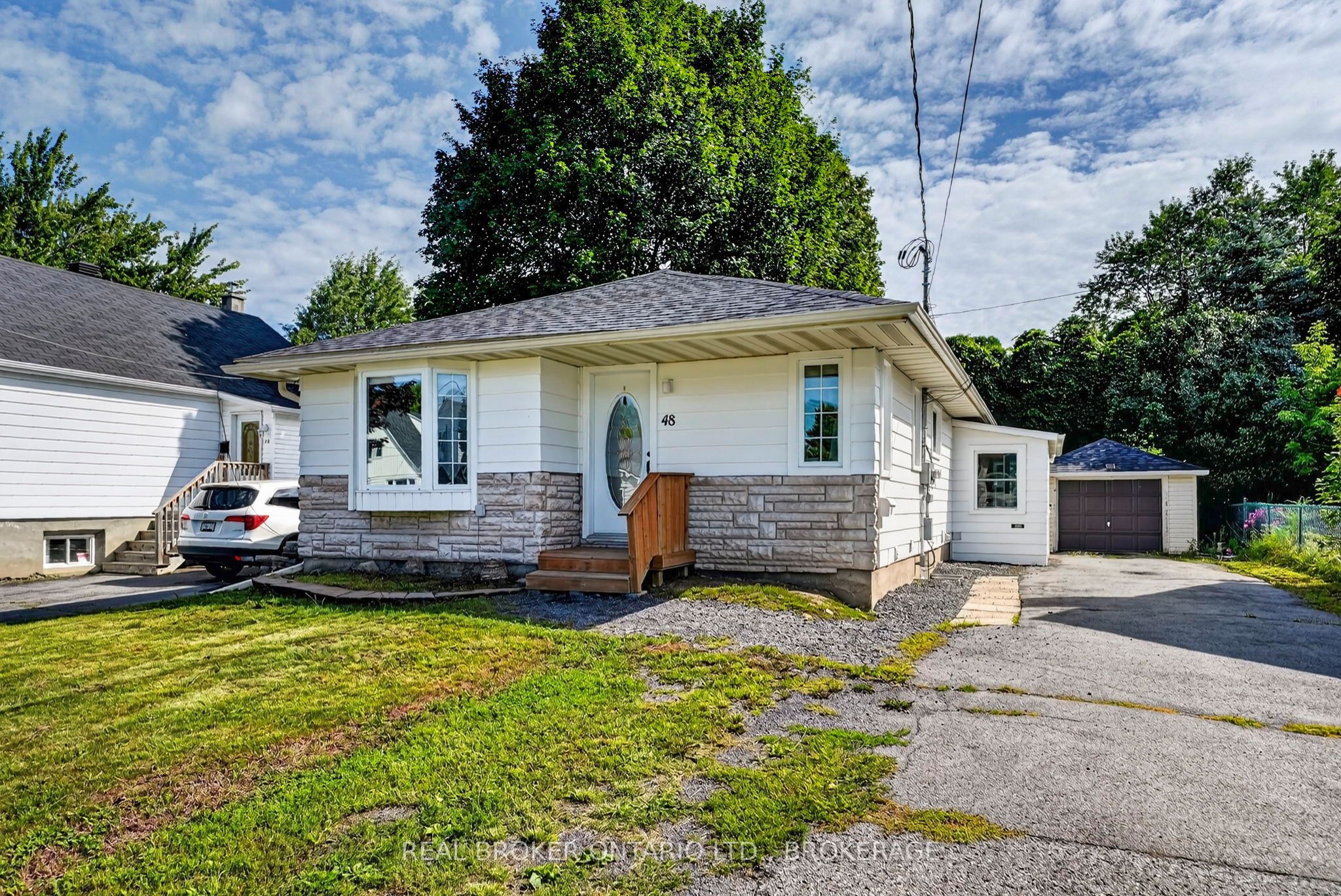 48 Bryden Avenue Property Photo 1