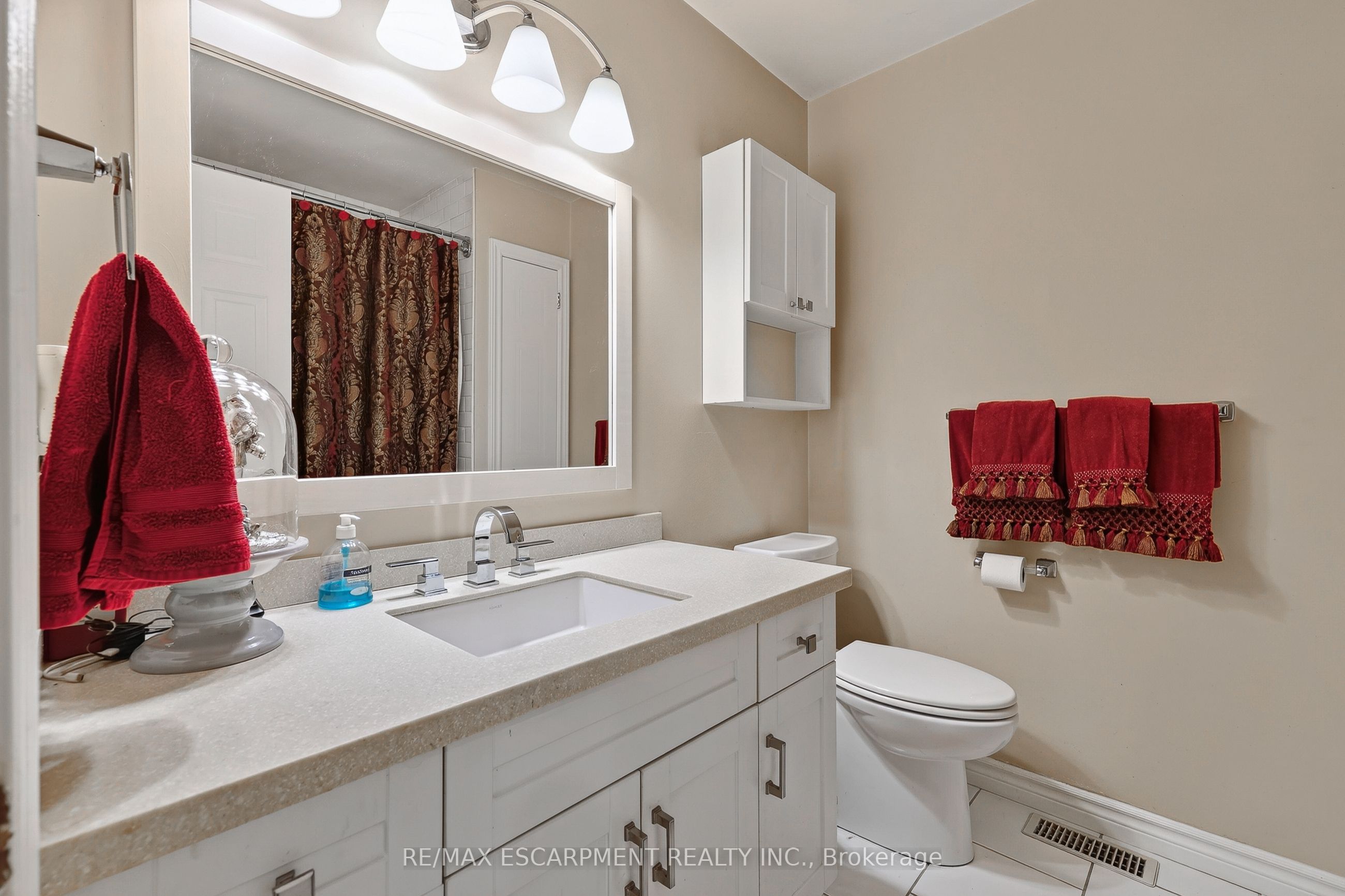 54132 Best Line Property Photo 14