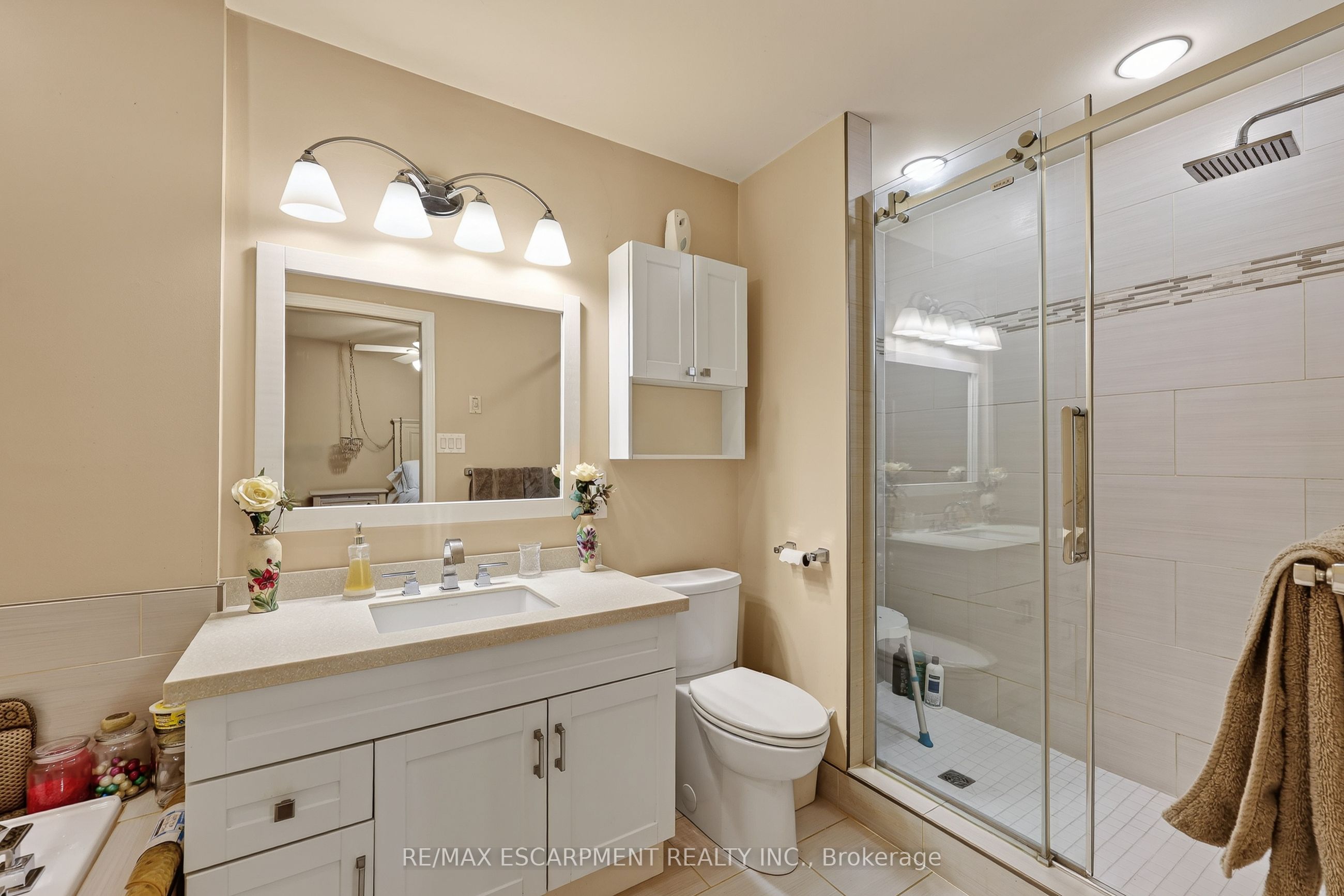 54132 Best Line Property Photo 21