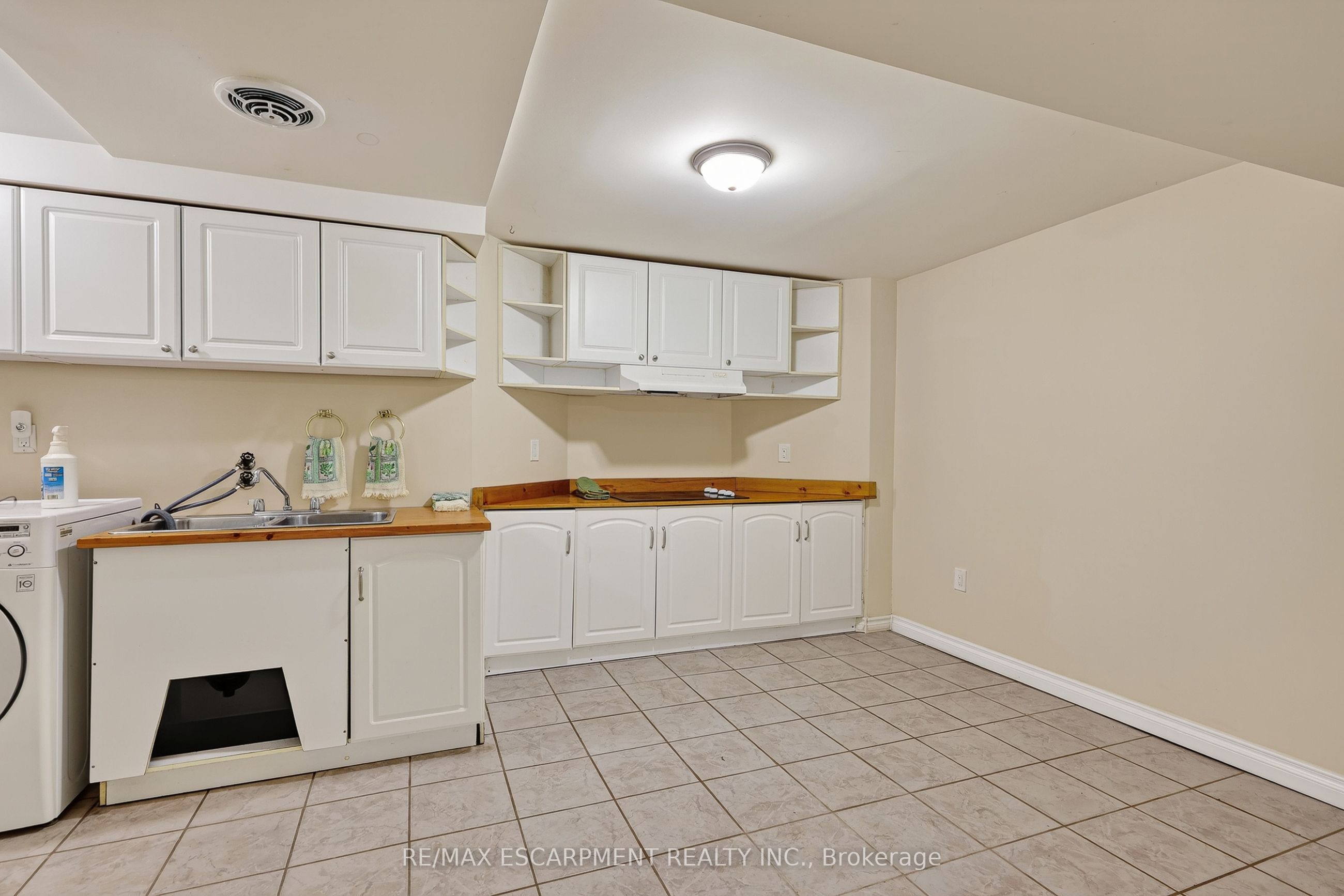 54132 Best Line Property Photo 35