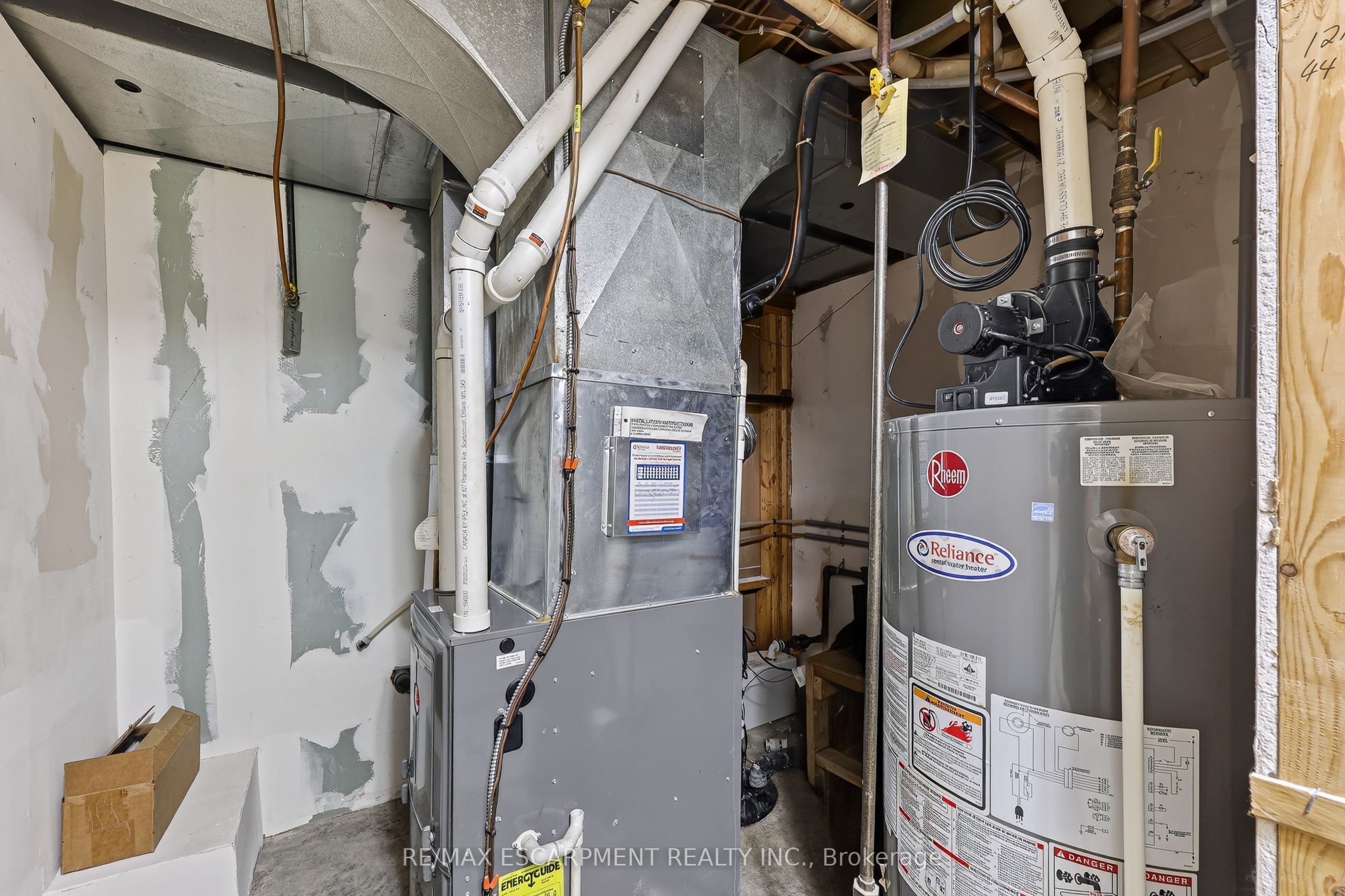 54132 Best Line Property Photo 38