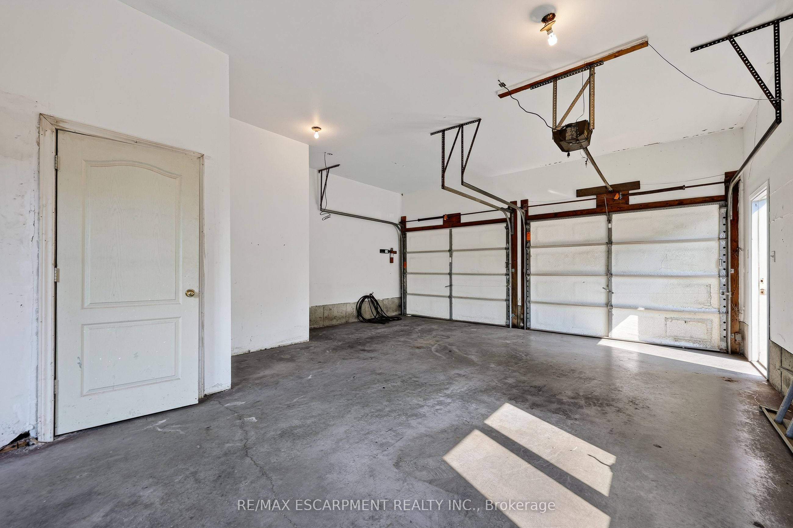 54132 Best Line Property Photo 40