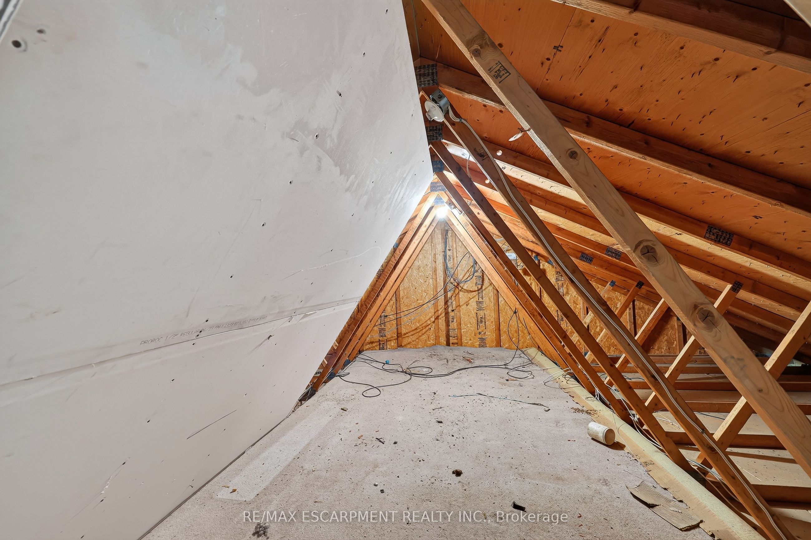 54132 Best Line Property Photo 41