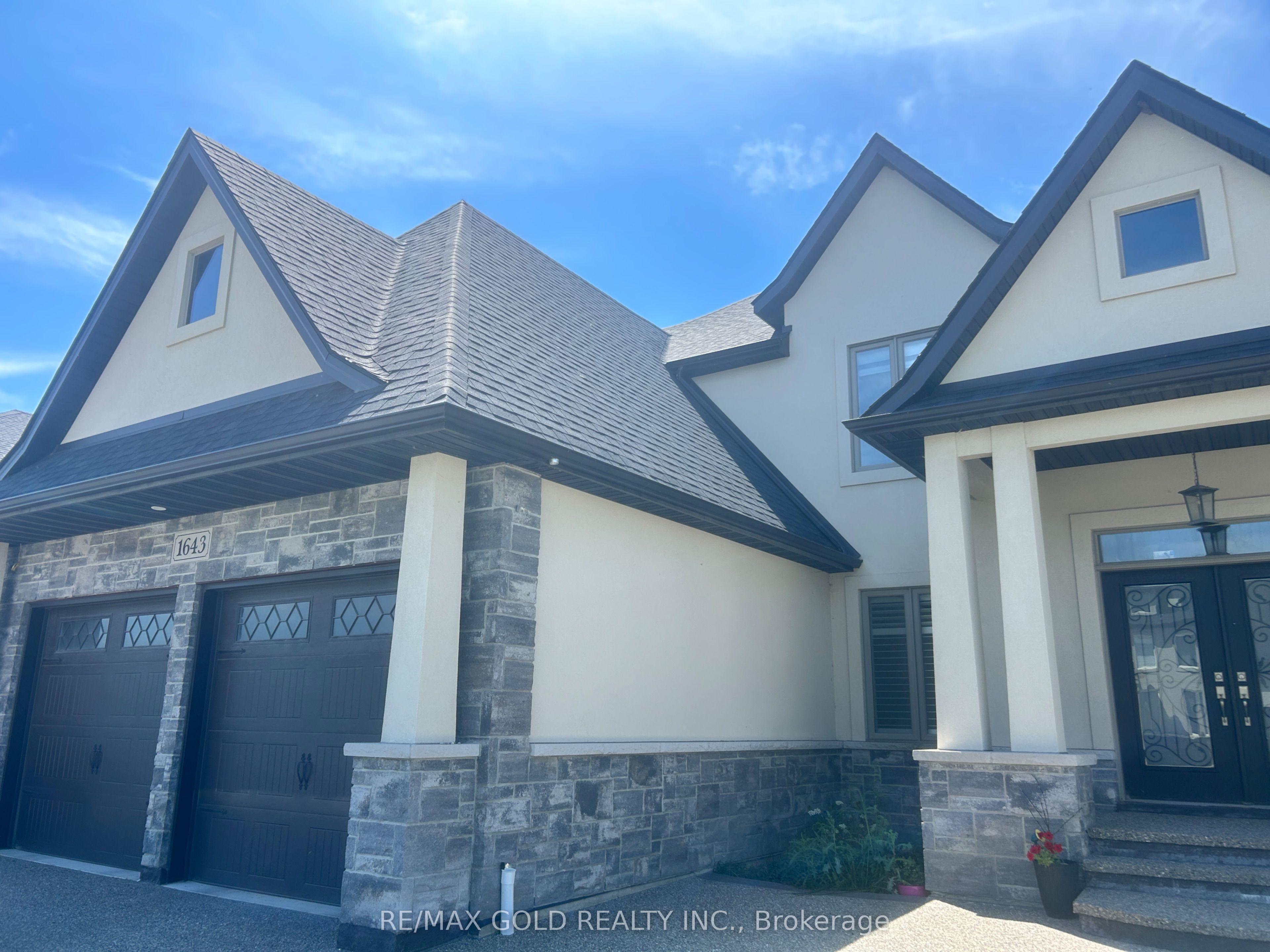 1643 Virtue Lane Property Photo 1