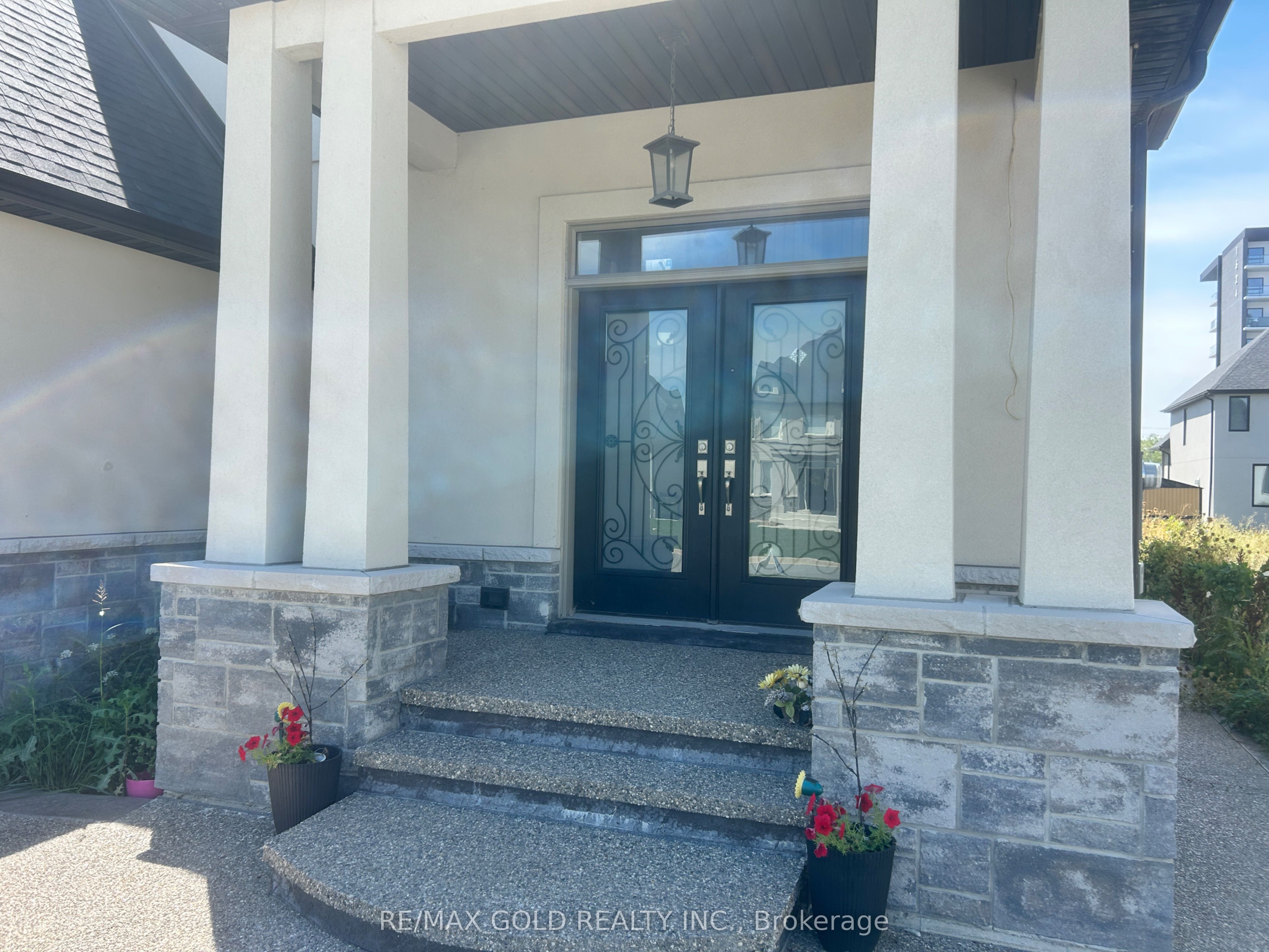 1643 Virtue Lane Property Photo 3