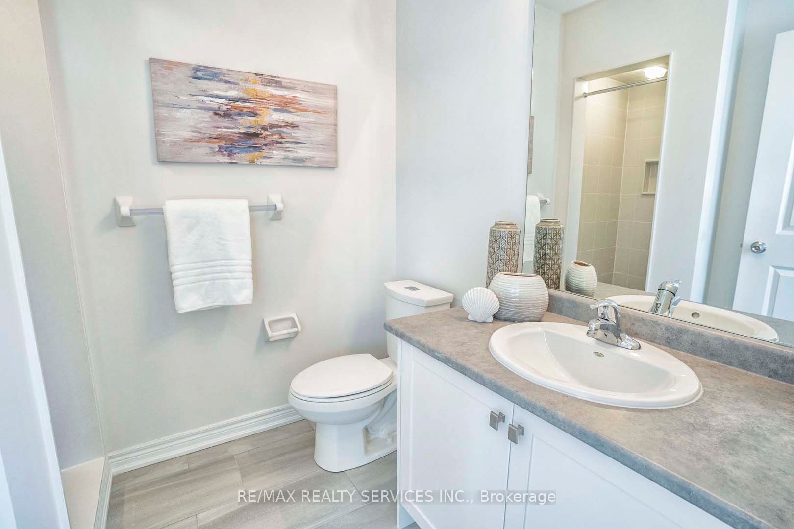 525 Red Elm Road Property Photo 17