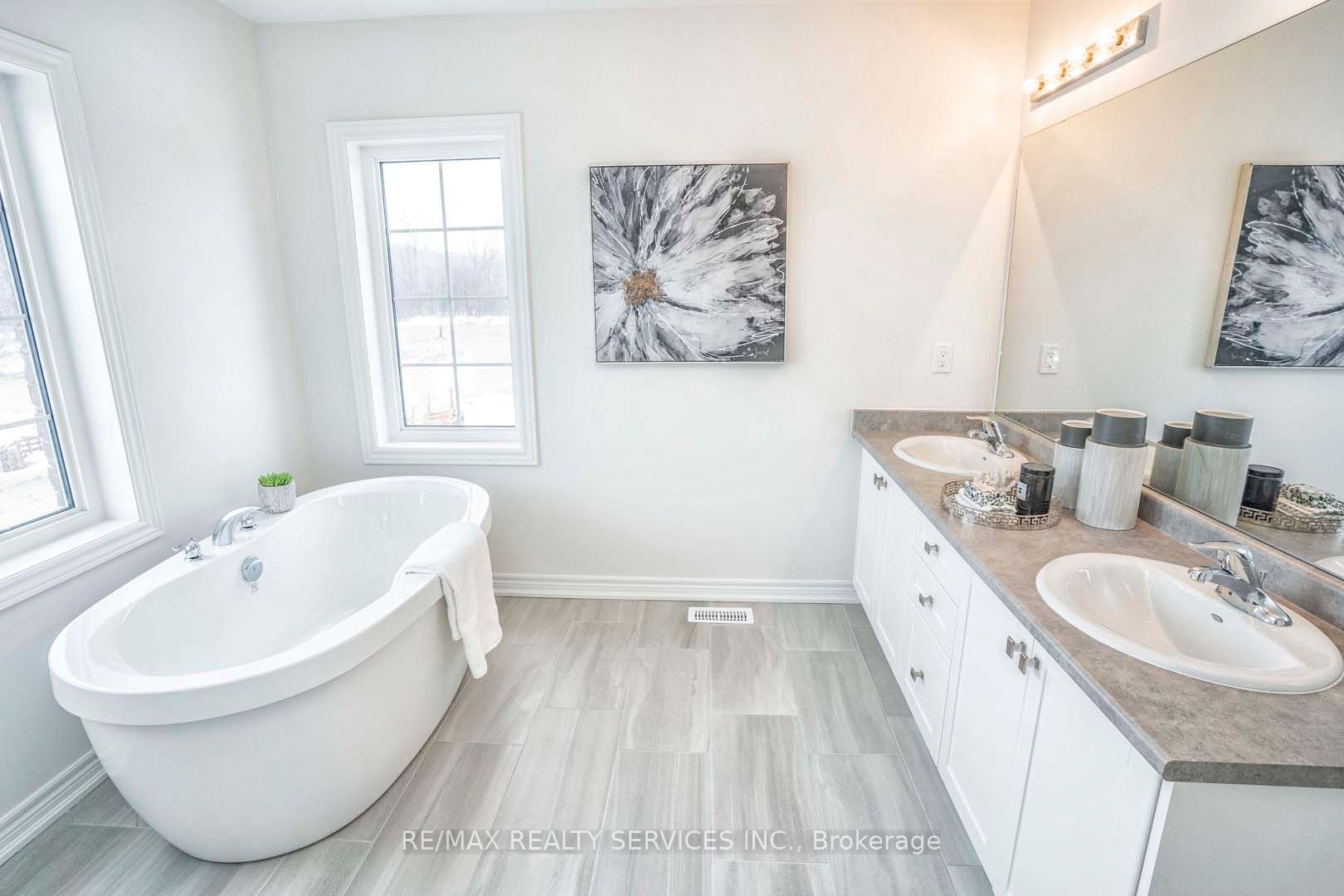 525 Red Elm Road Property Photo 22