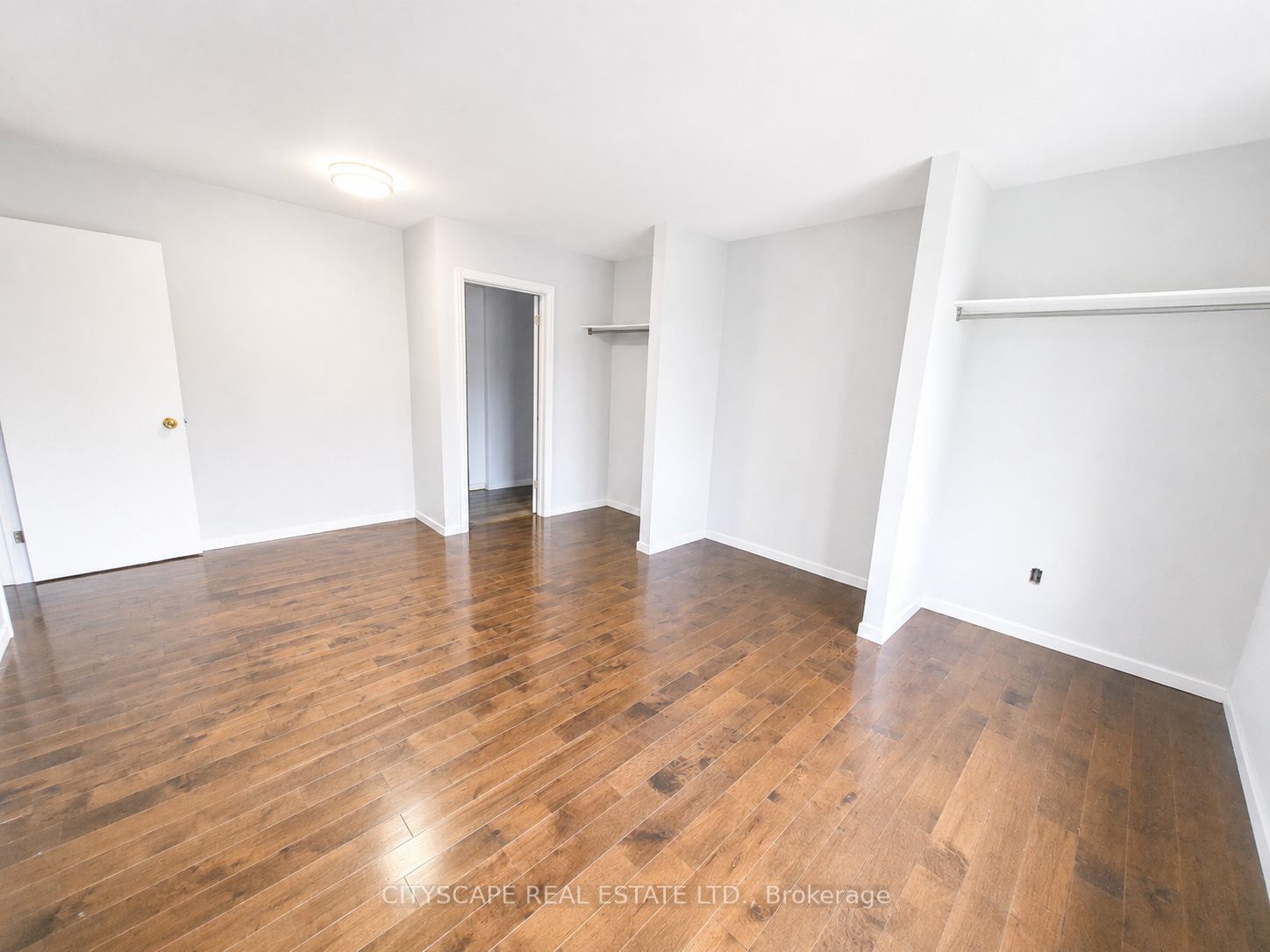 850 Berkshire Drive 8 Property Photo 17