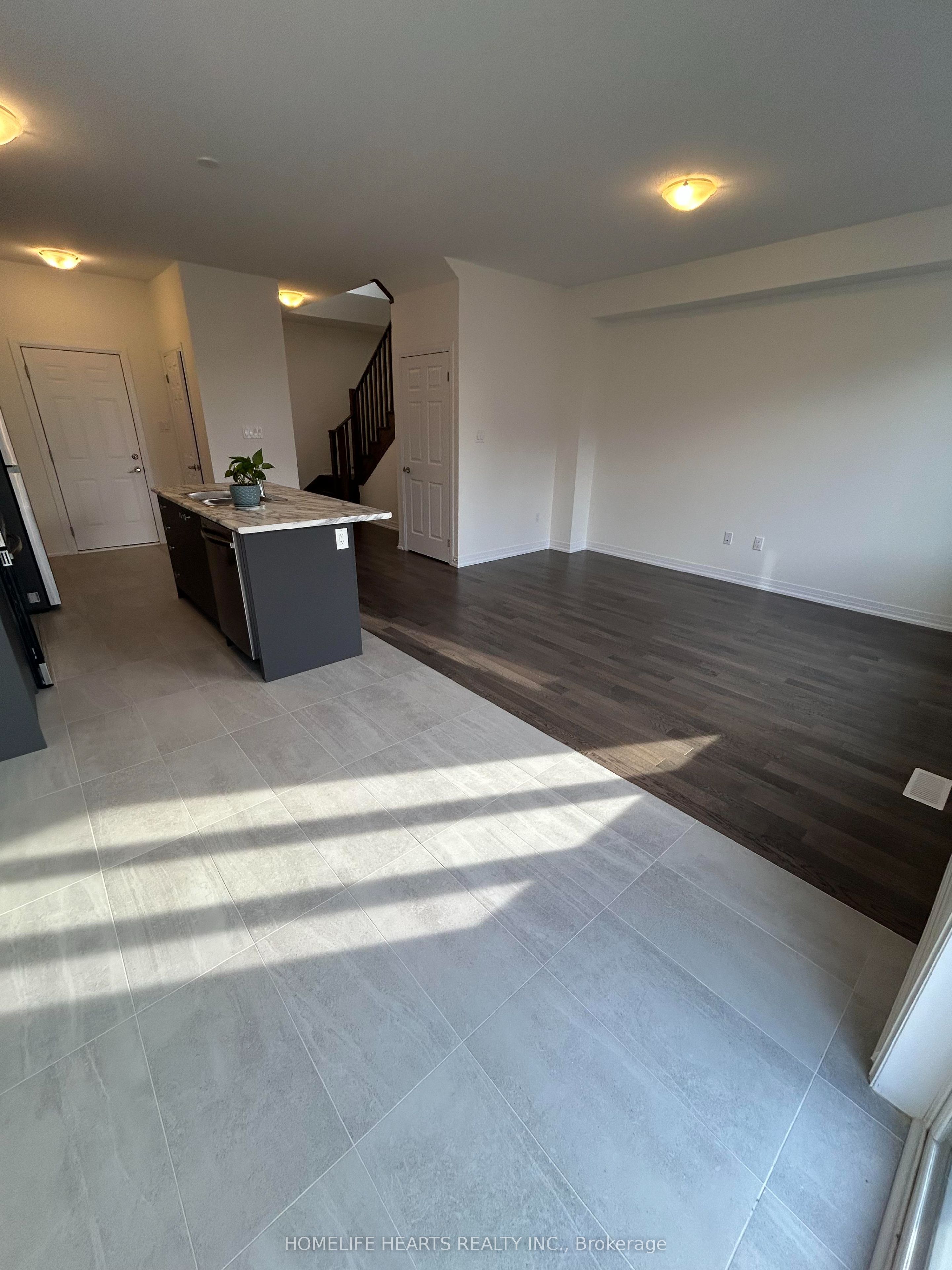 89 Brighton Lane Property Photo 19