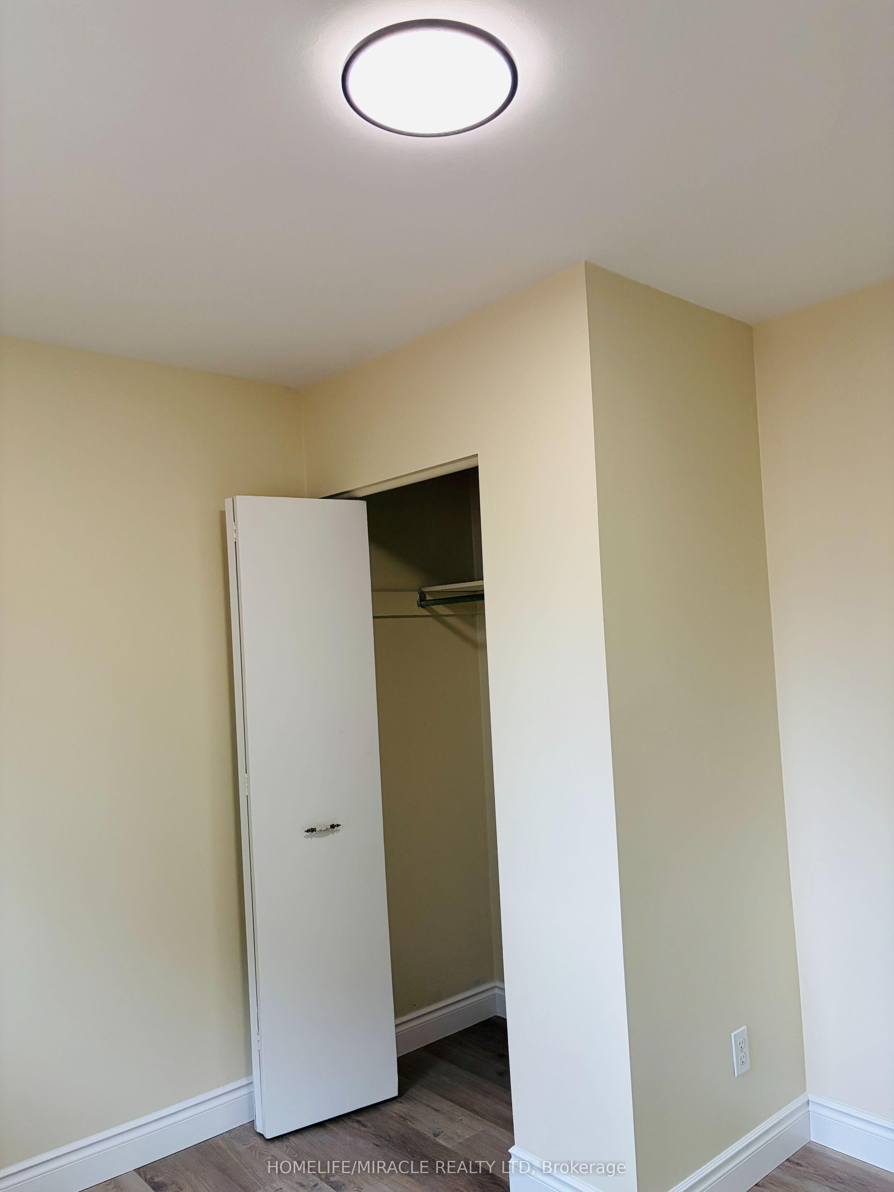1129 Valentine Drive Property Photo 12