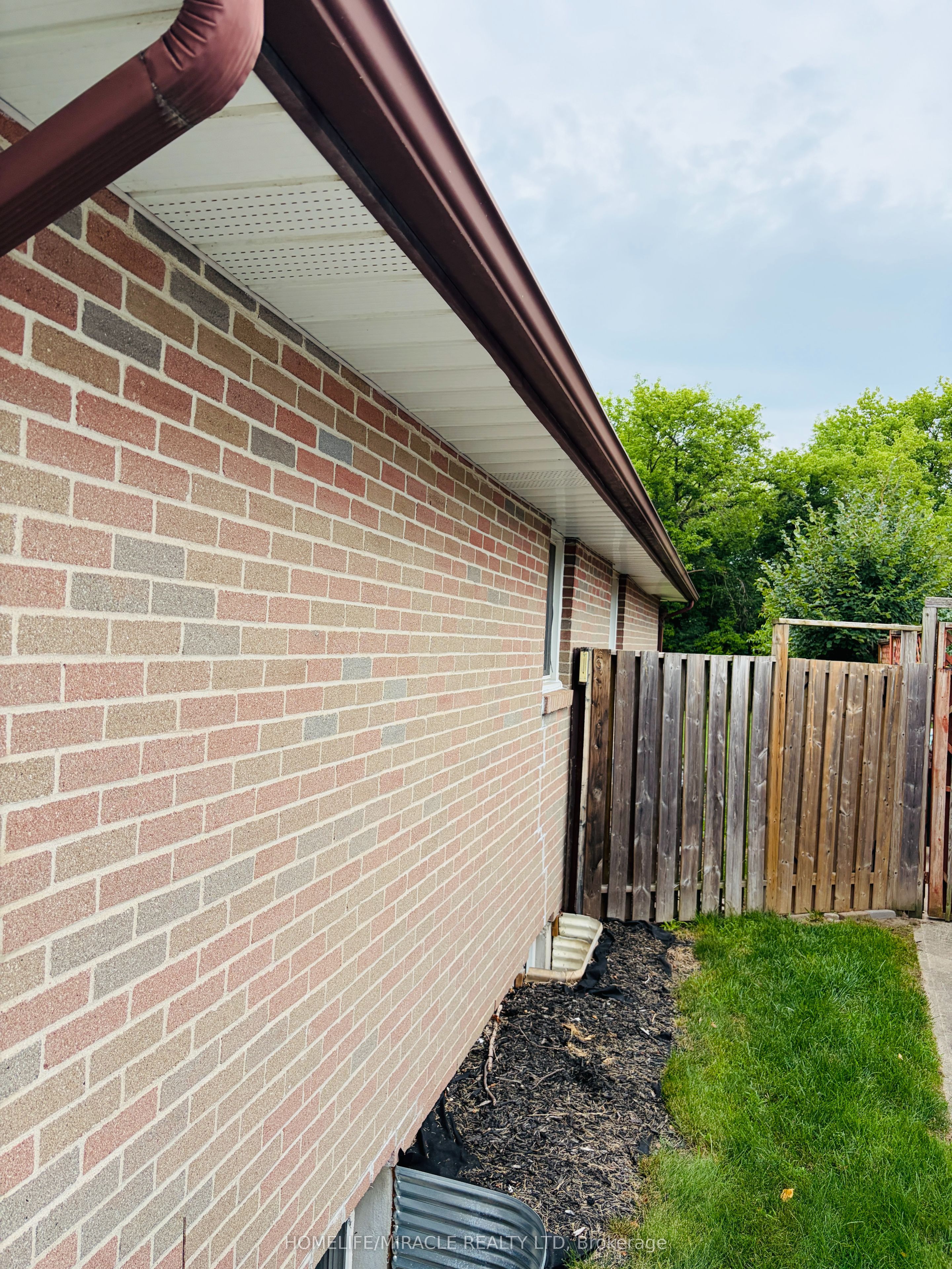 1129 Valentine Drive Property Photo 17