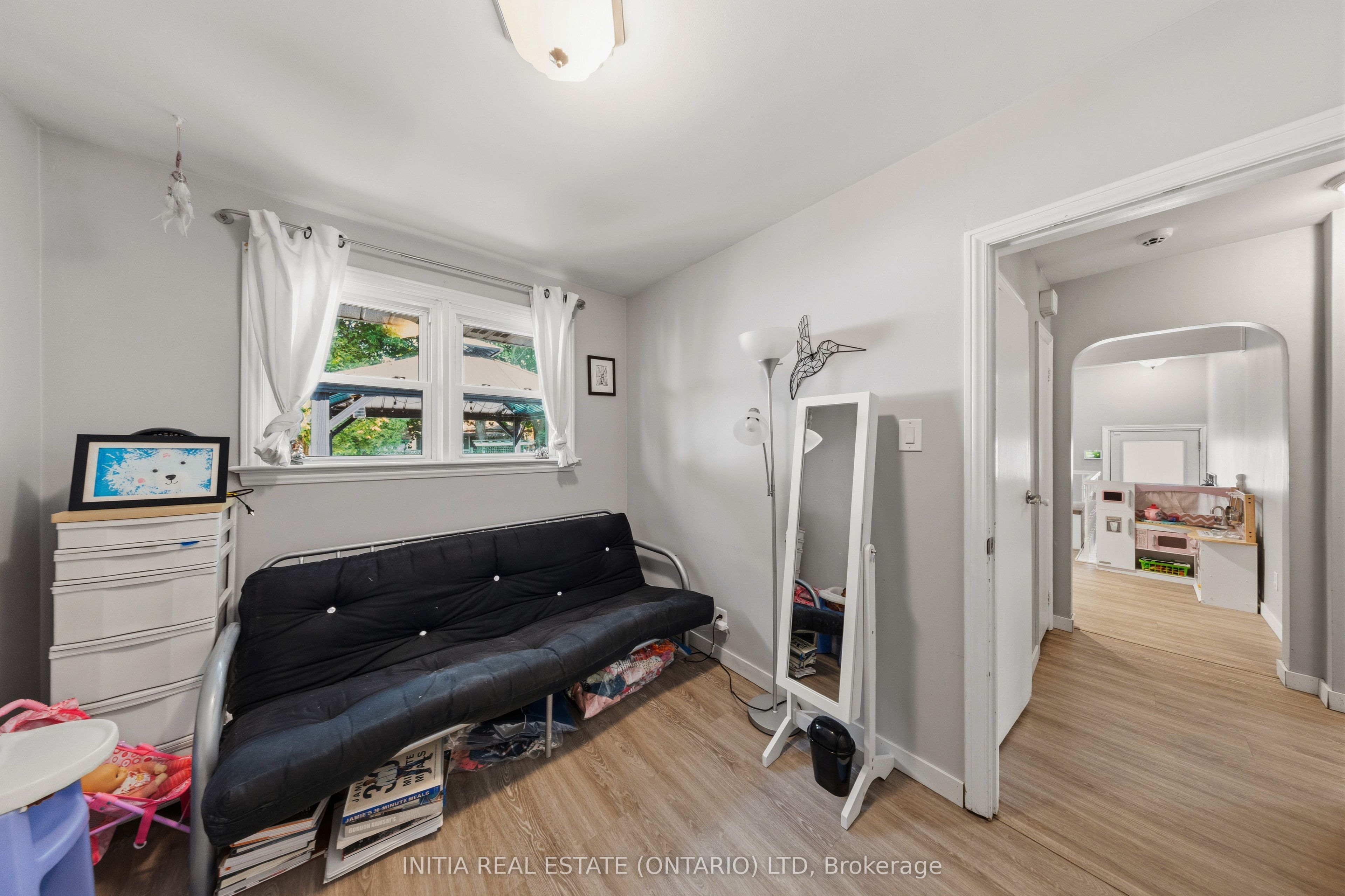 97 Grey Crescent Property Photo 16