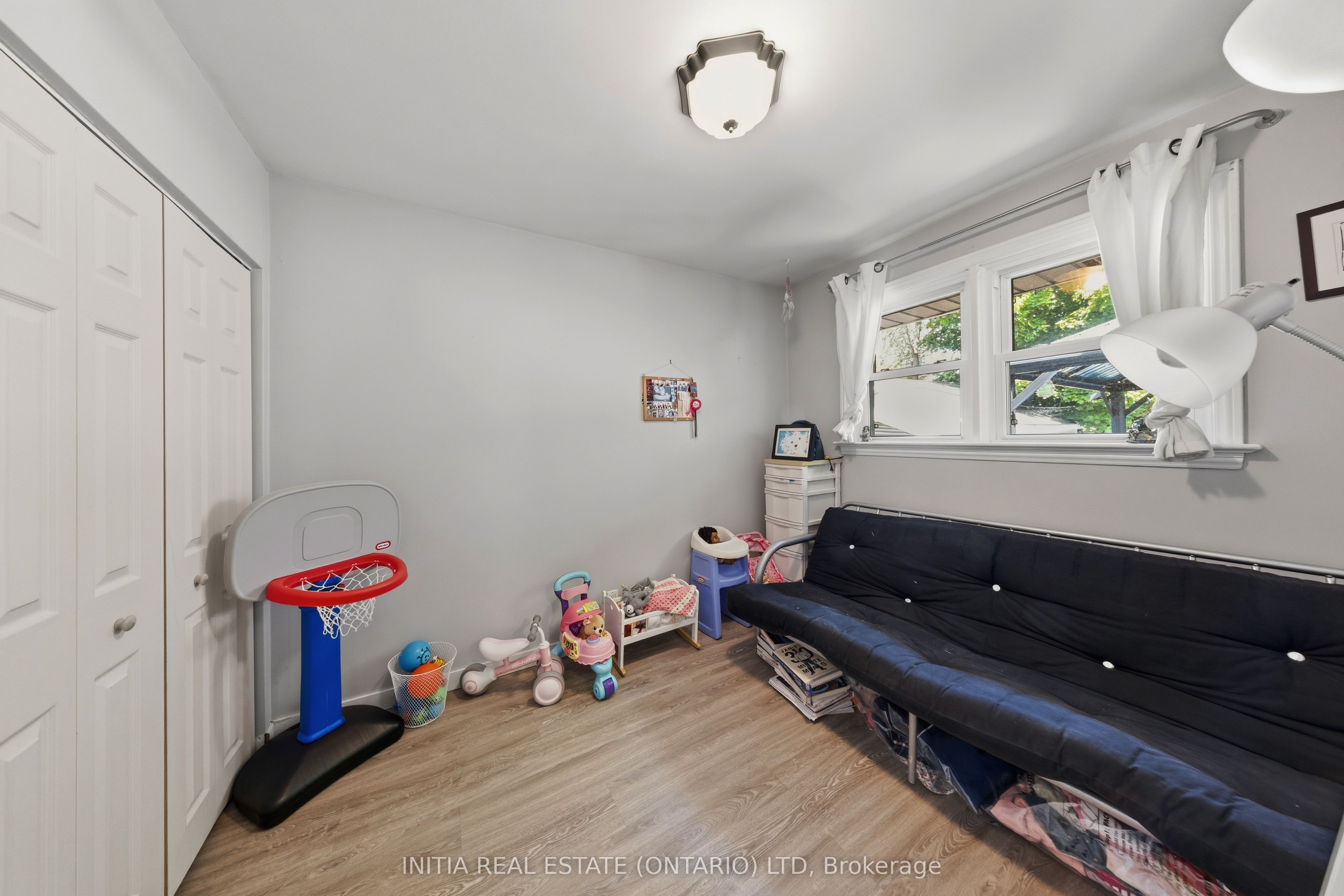 97 Grey Crescent Property Photo 17