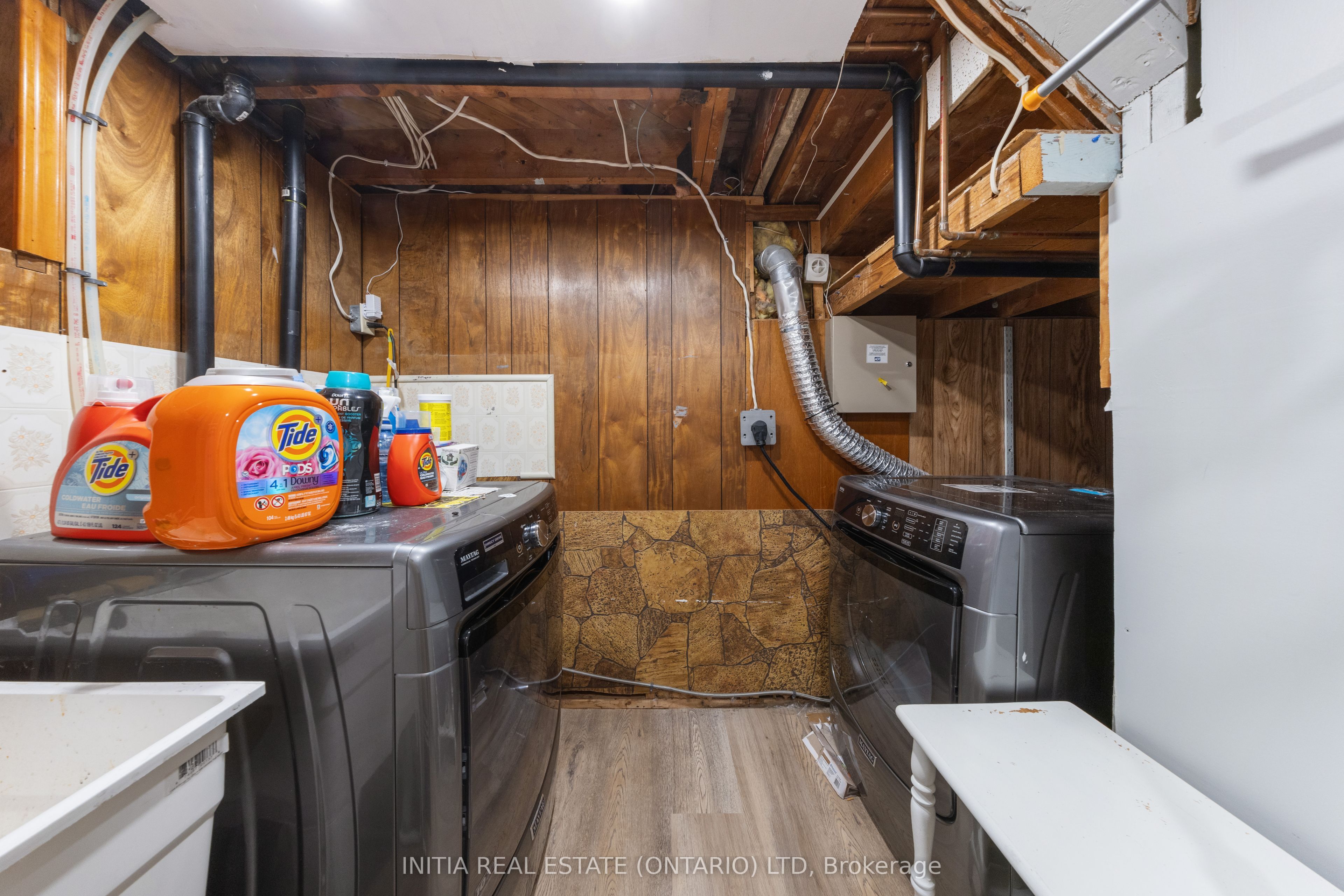 97 Grey Crescent Property Photo 26