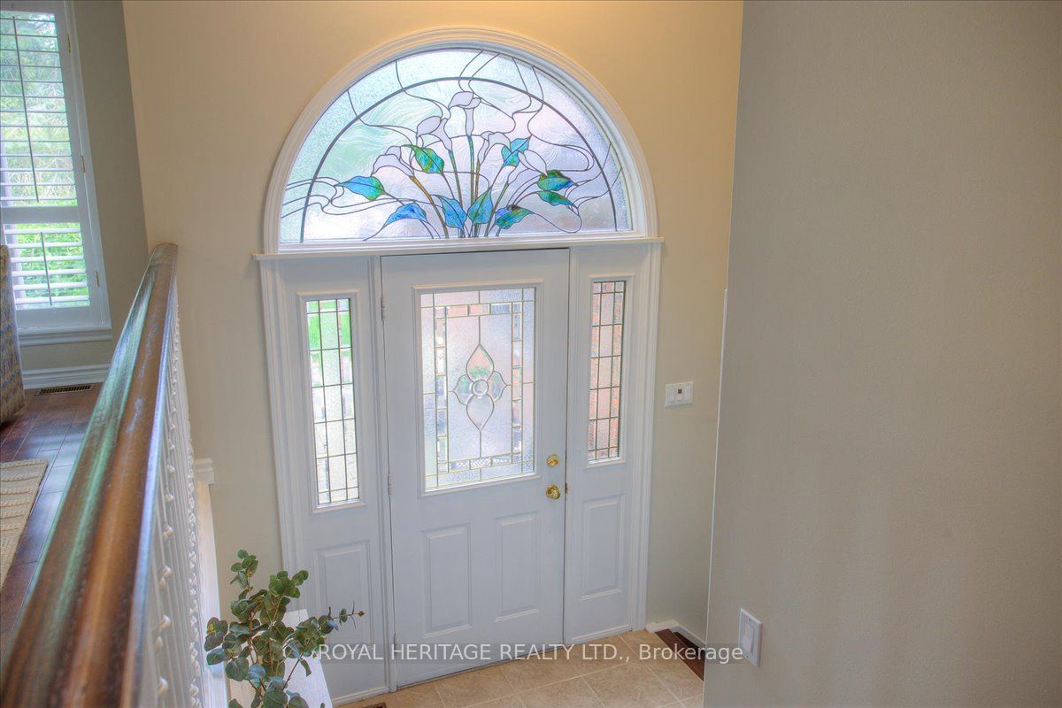 5 Governors Drive Property Photo 3