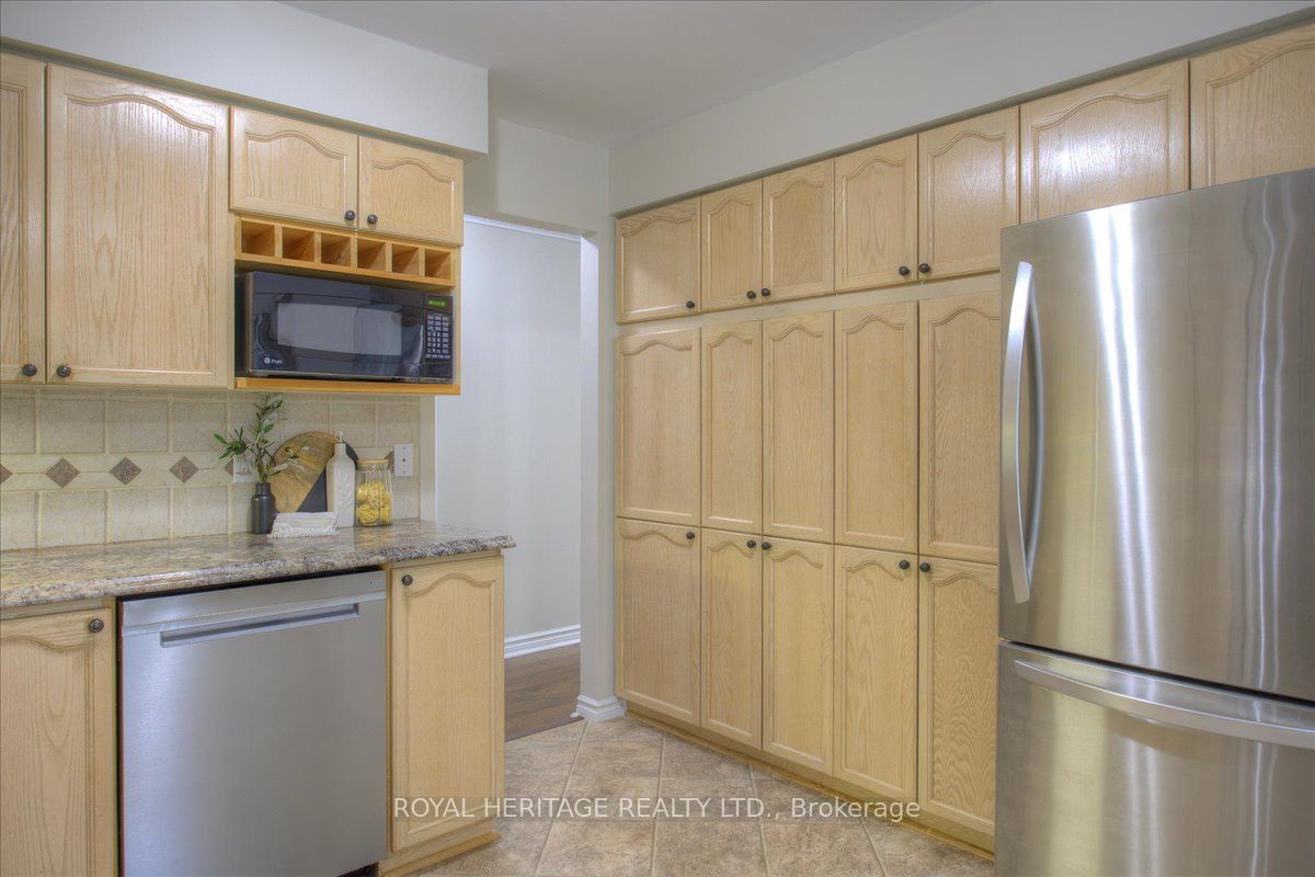 5 Governors Drive Property Photo 12