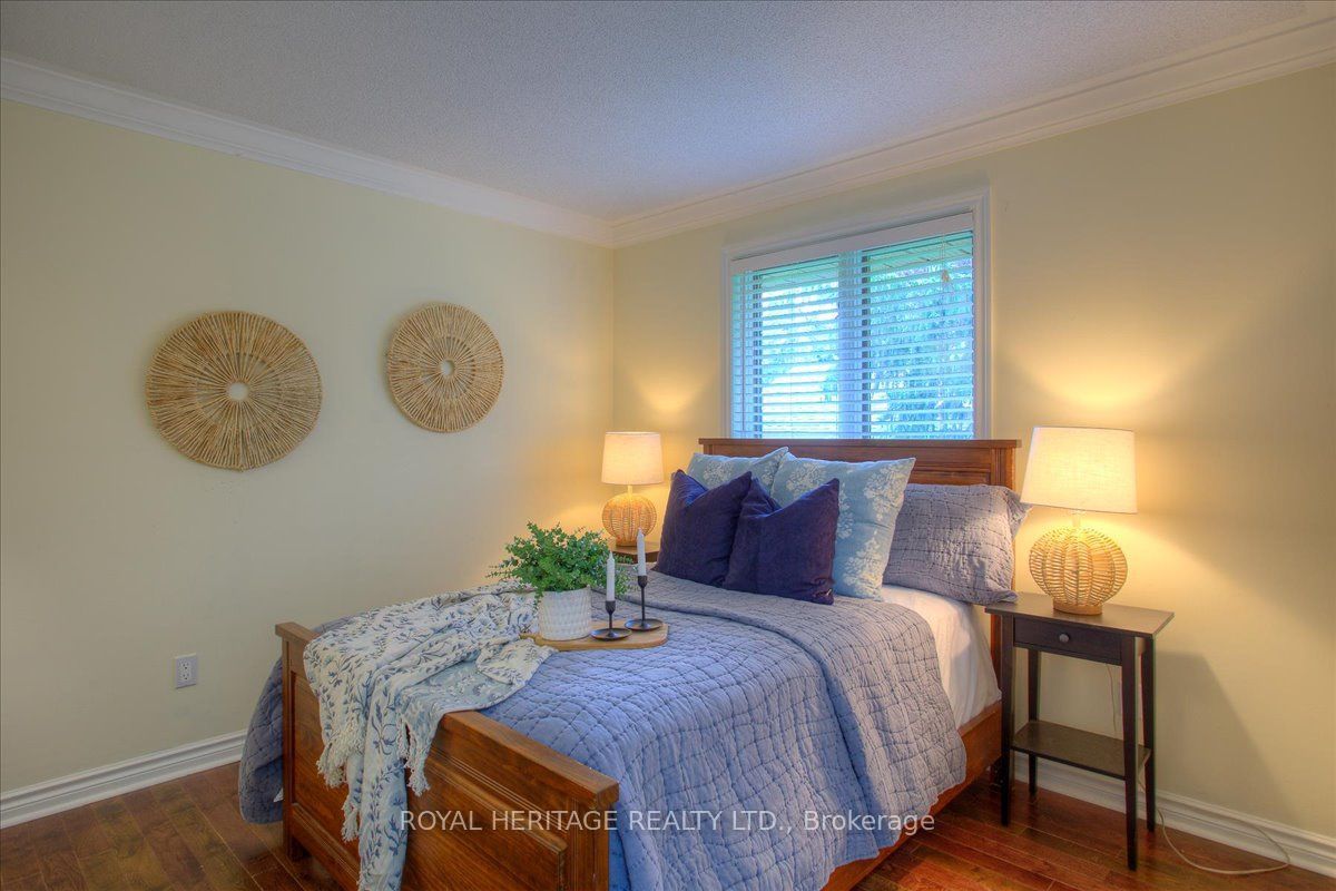 5 Governors Drive Property Photo 17