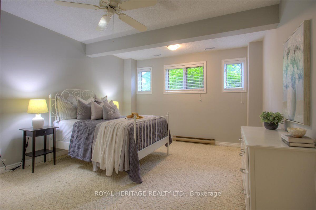 5 Governors Drive Property Photo 26