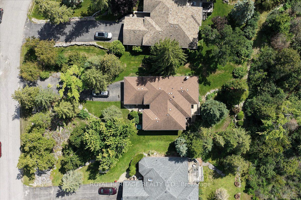 5 Governors Drive Property Photo 32