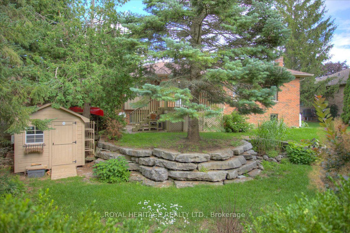 5 Governors Drive Property Photo 37