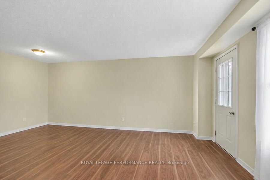 3064 Olympic Way Property Photo 5