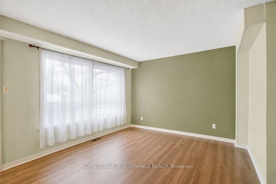 3064 Olympic Way Property Photo 6