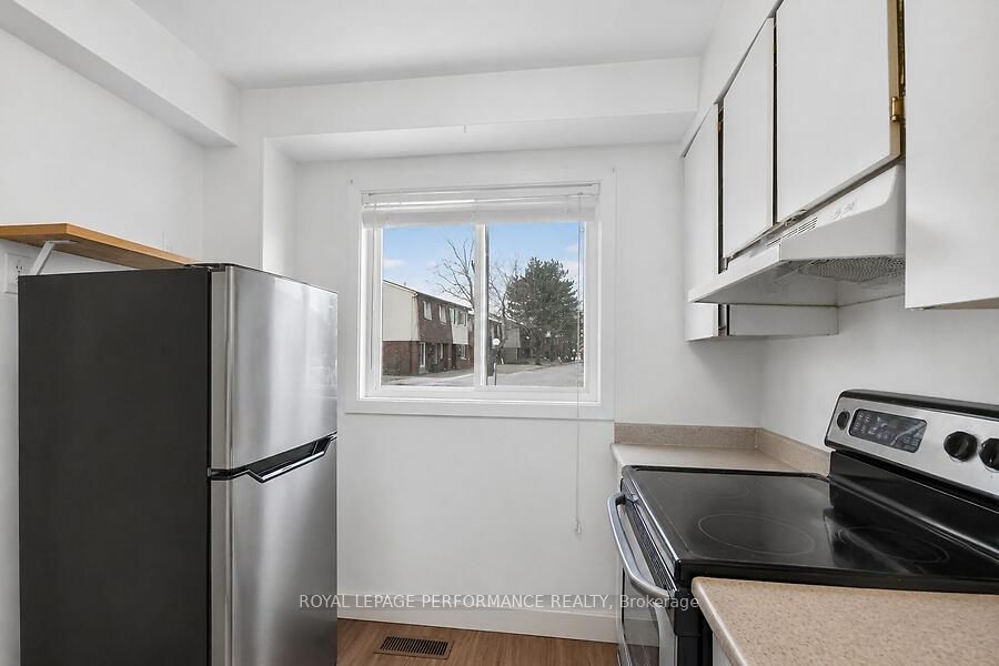 3064 Olympic Way Property Photo 10