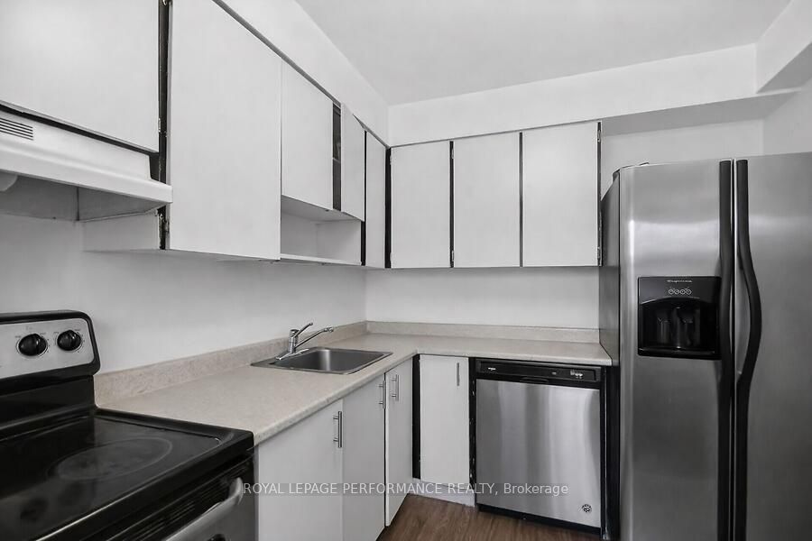 3064 Olympic Way Property Photo 11
