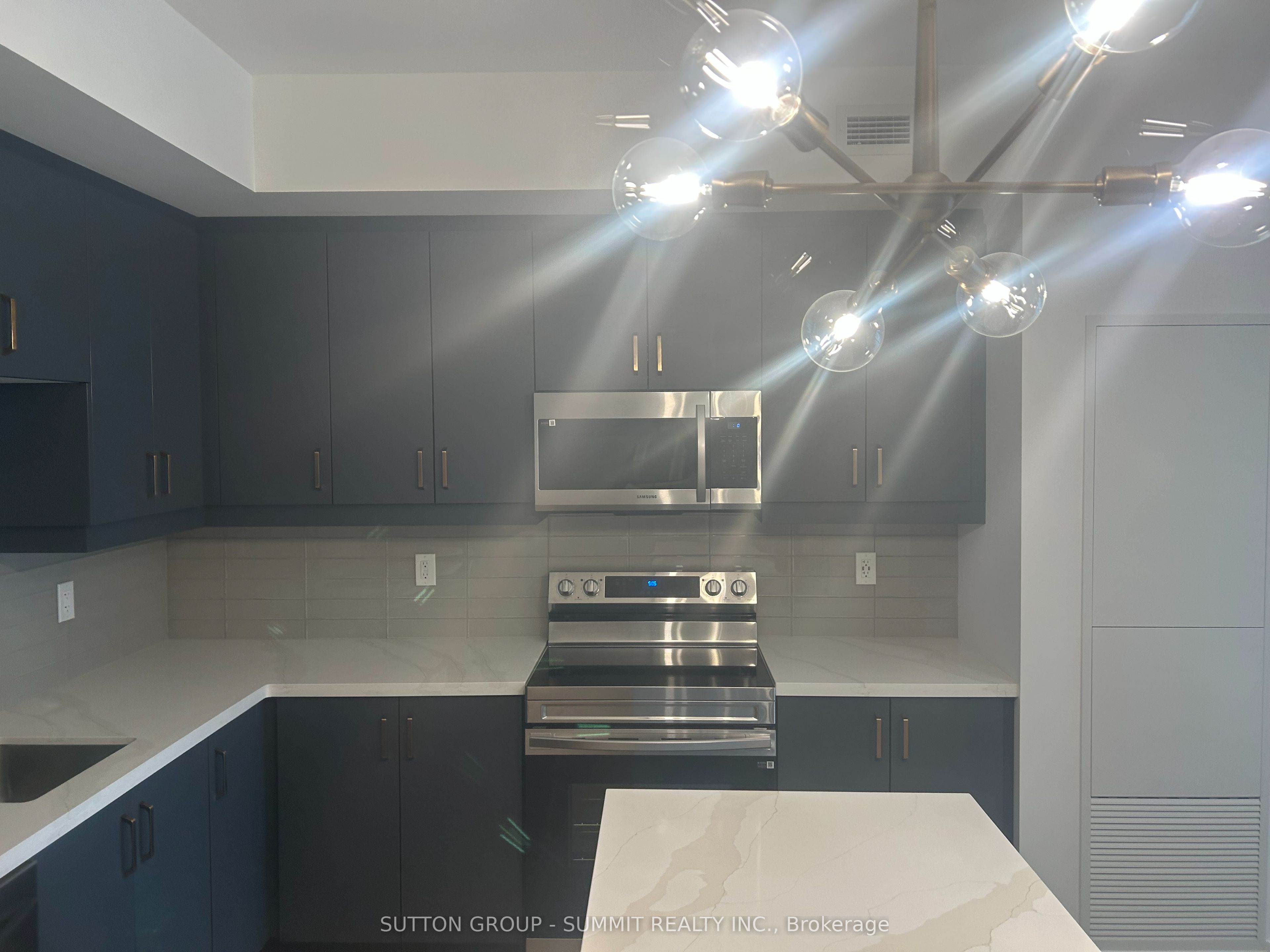 575 Conklin Road E 301 Property Photo 11