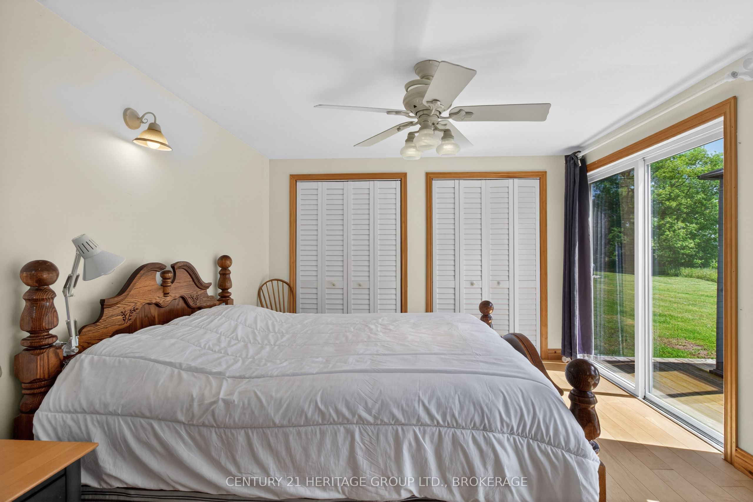 648 Third Line Road Property Photo 24