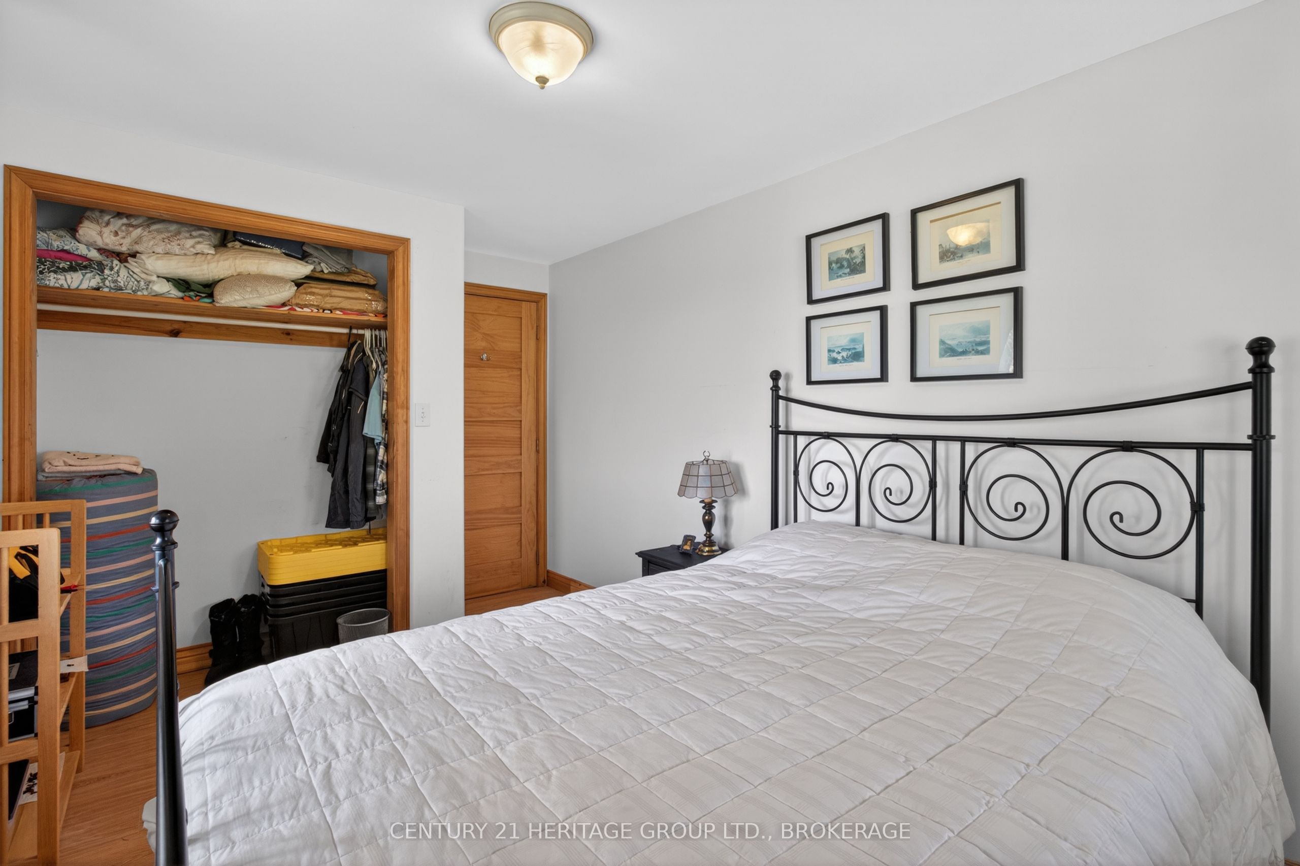 648 Third Line Road Property Photo 26