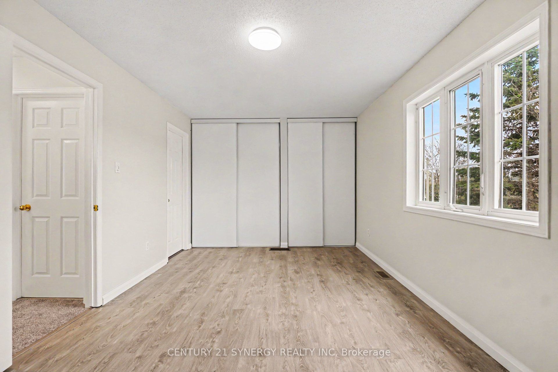 54 Meadowcroft Crescent Property Photo 18