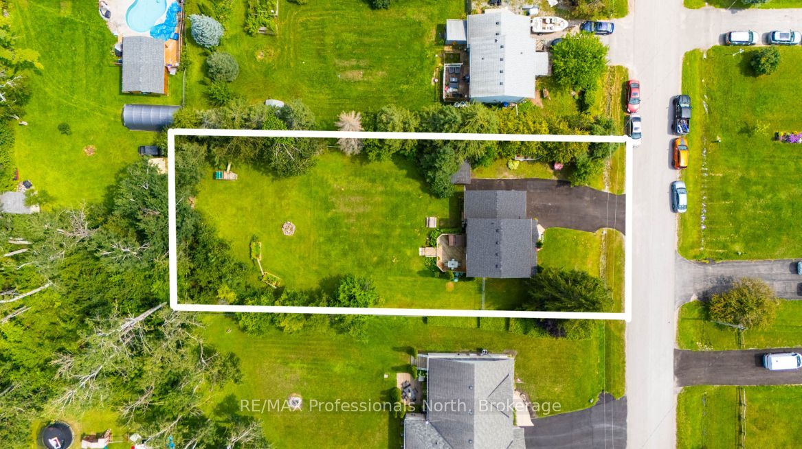 7 Greenwood Crescent Property Photo 6