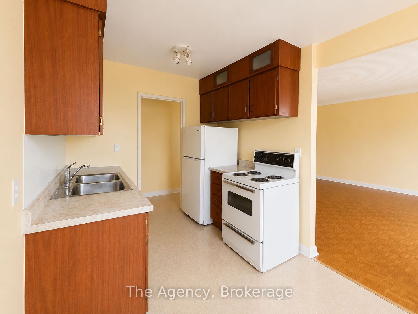 99 Church Street 309 Property Photo 3