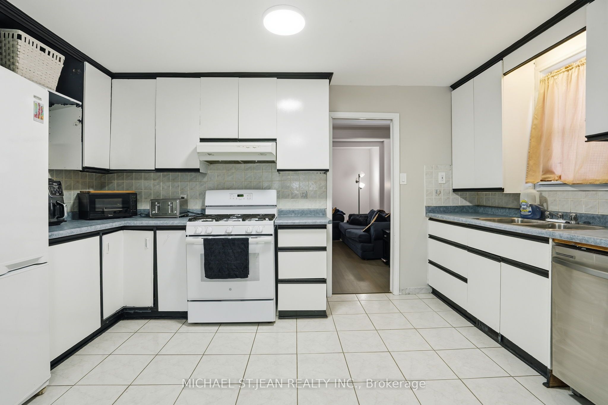 4 Hilda Street Property Photo 12