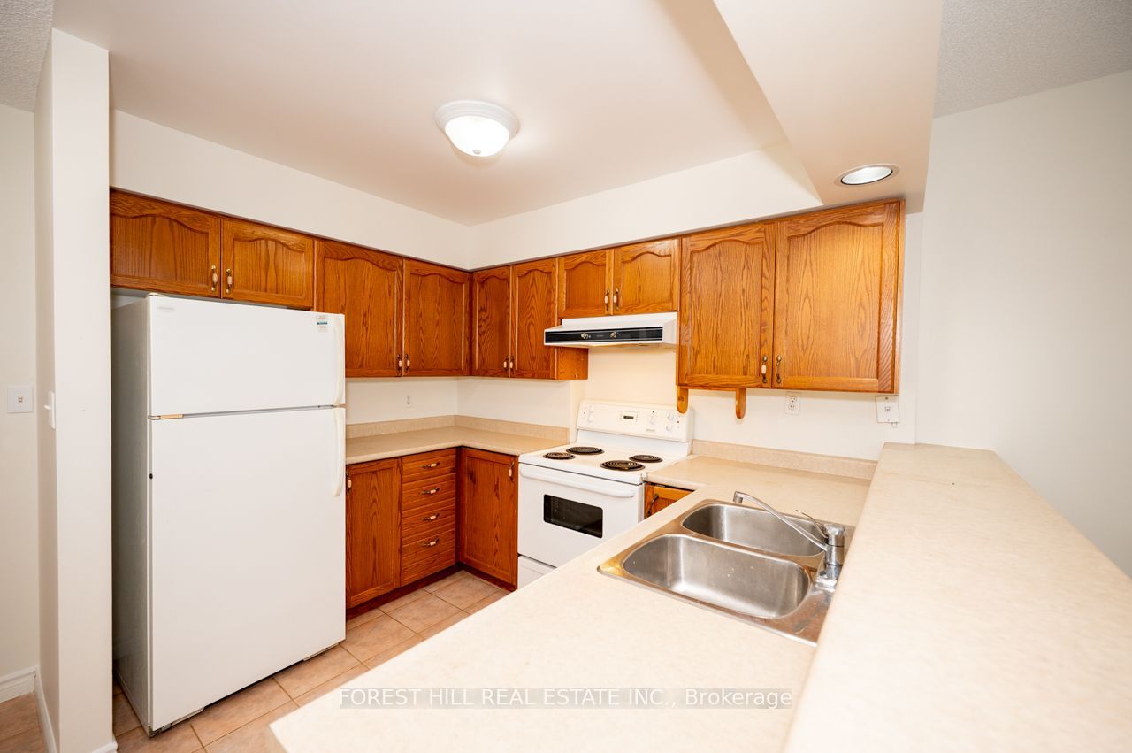262 Dundas Street E 102 Property Photo 6