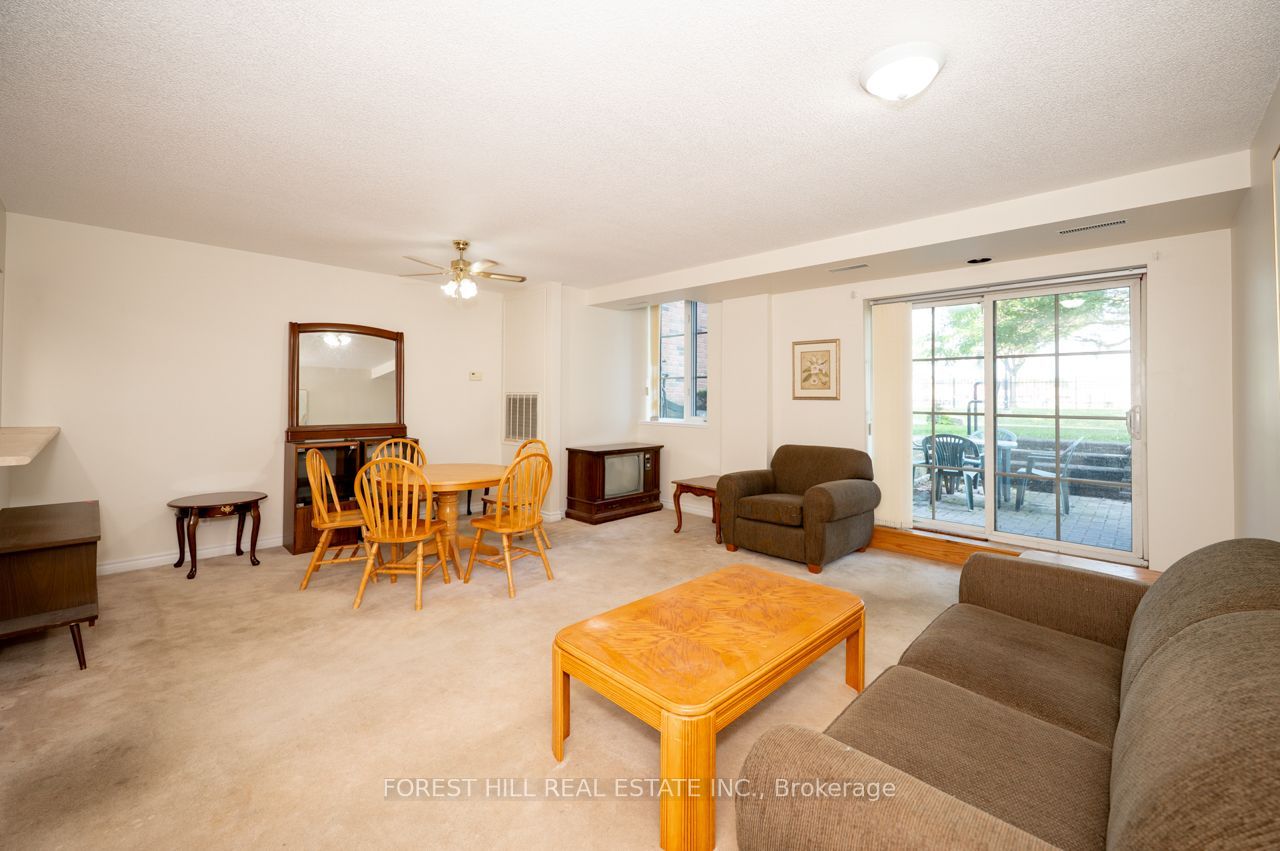 262 Dundas Street E 102 Property Photo 15