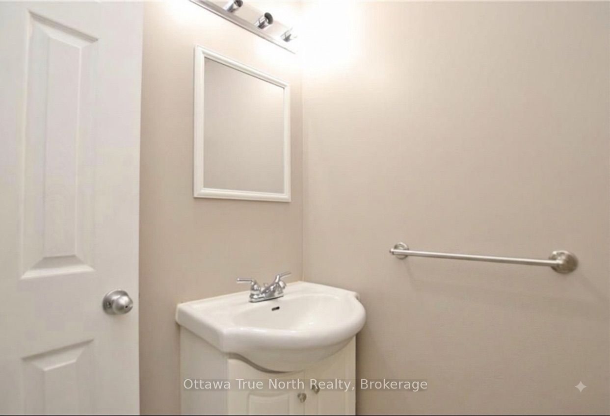 601 Malkowski Street Property Photo 7