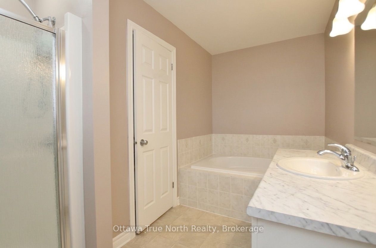 601 Malkowski Street Property Photo 10