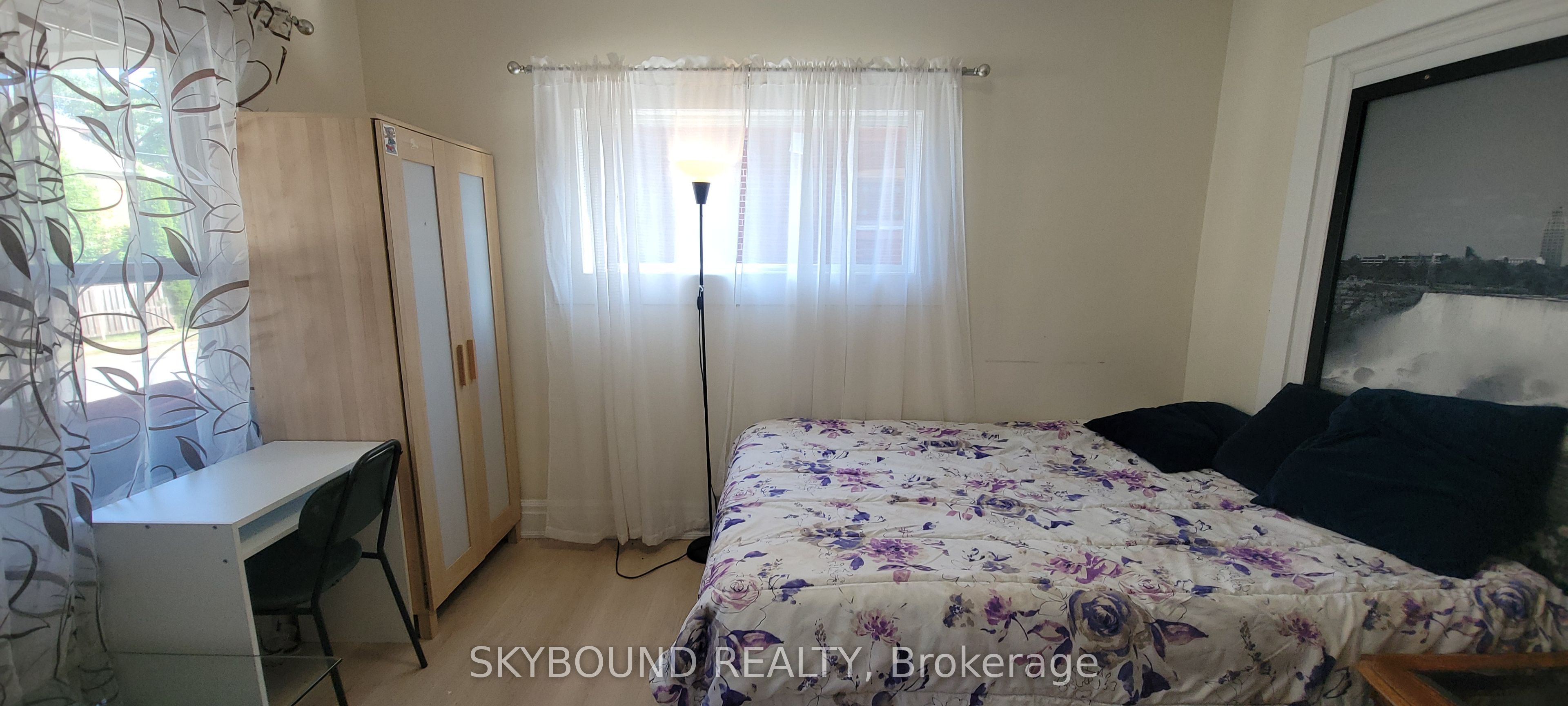 4869 Second Avenue Room Property Photo 3