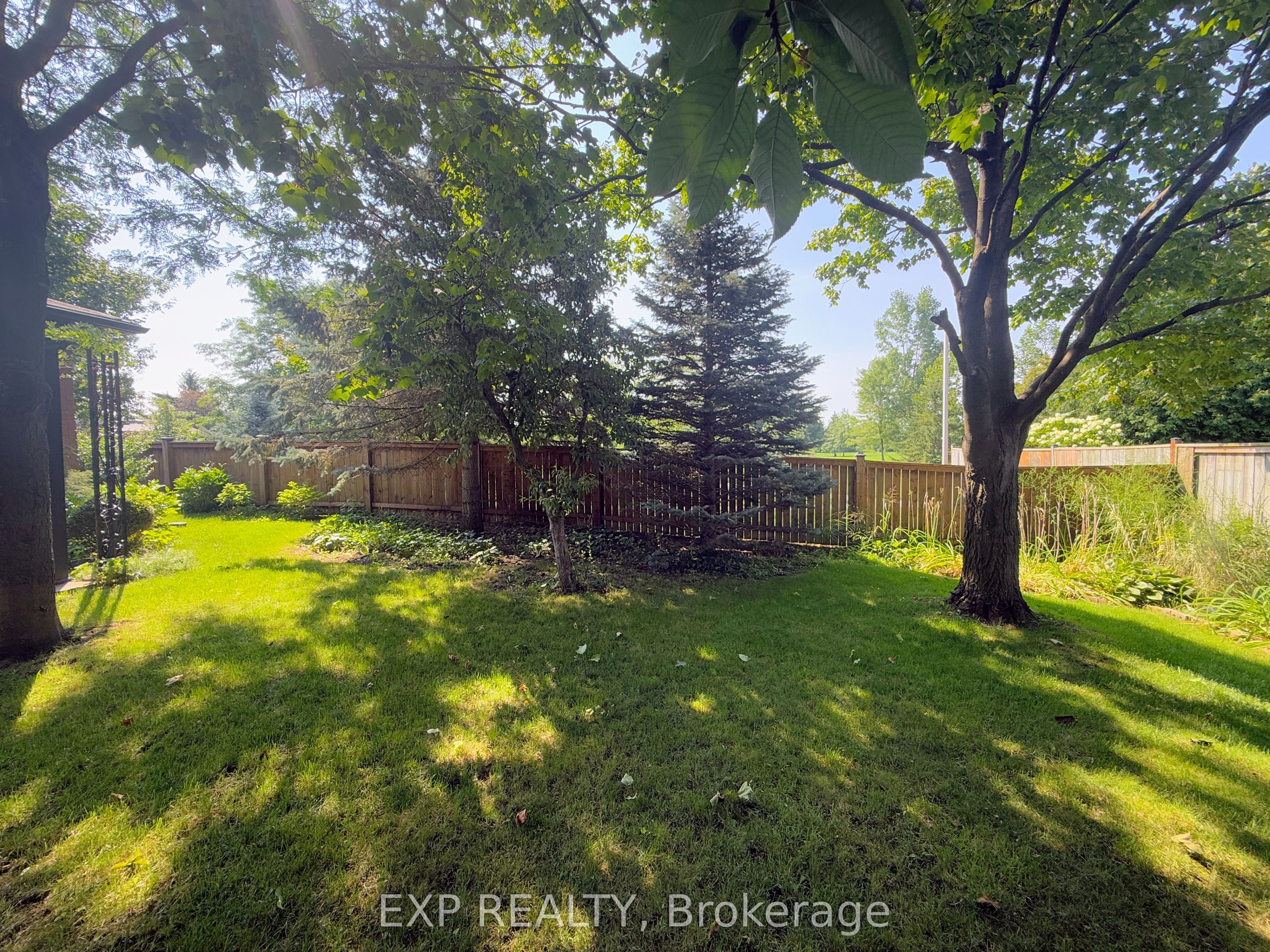 82 Lacey Crescent Property Photo 22