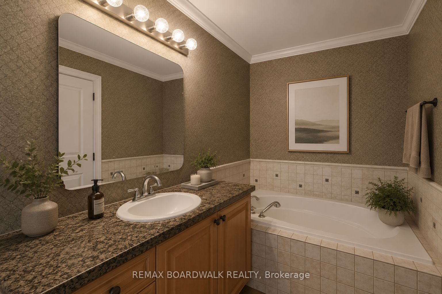 561 Aquaview Drive Property Photo 22