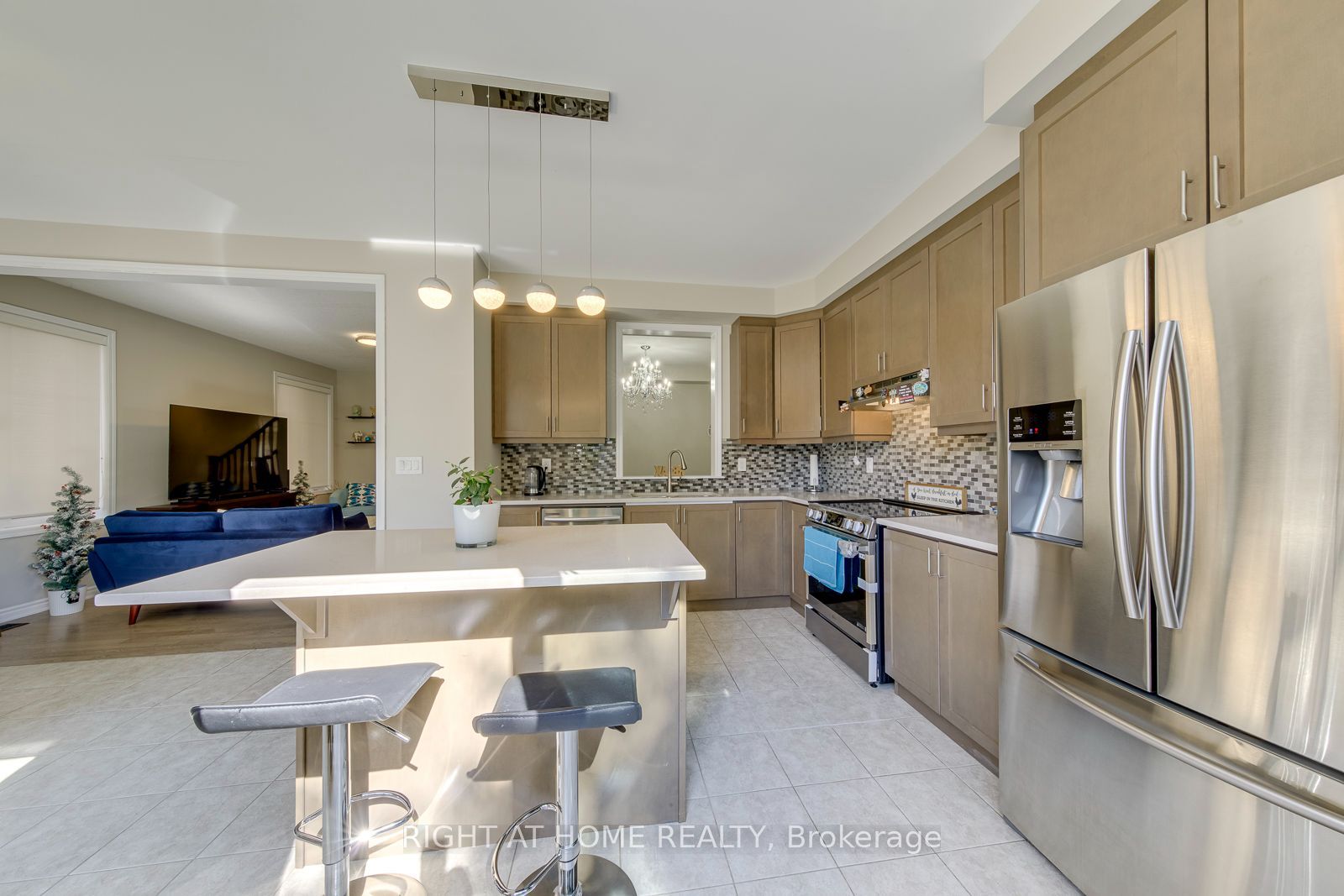 40 Stillwater Crescent Property Photo 15