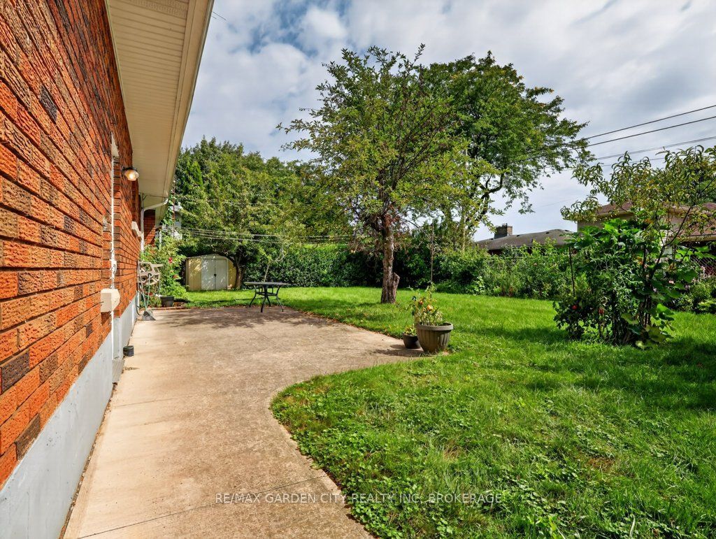 8 Champa Drive Property Photo 10
